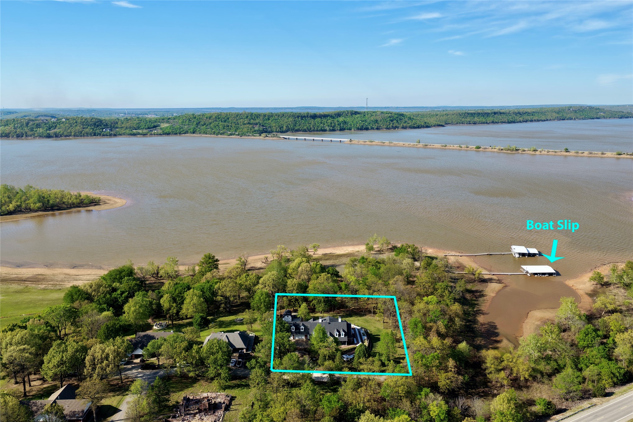25 E Shoreline Drive Property Photo 20