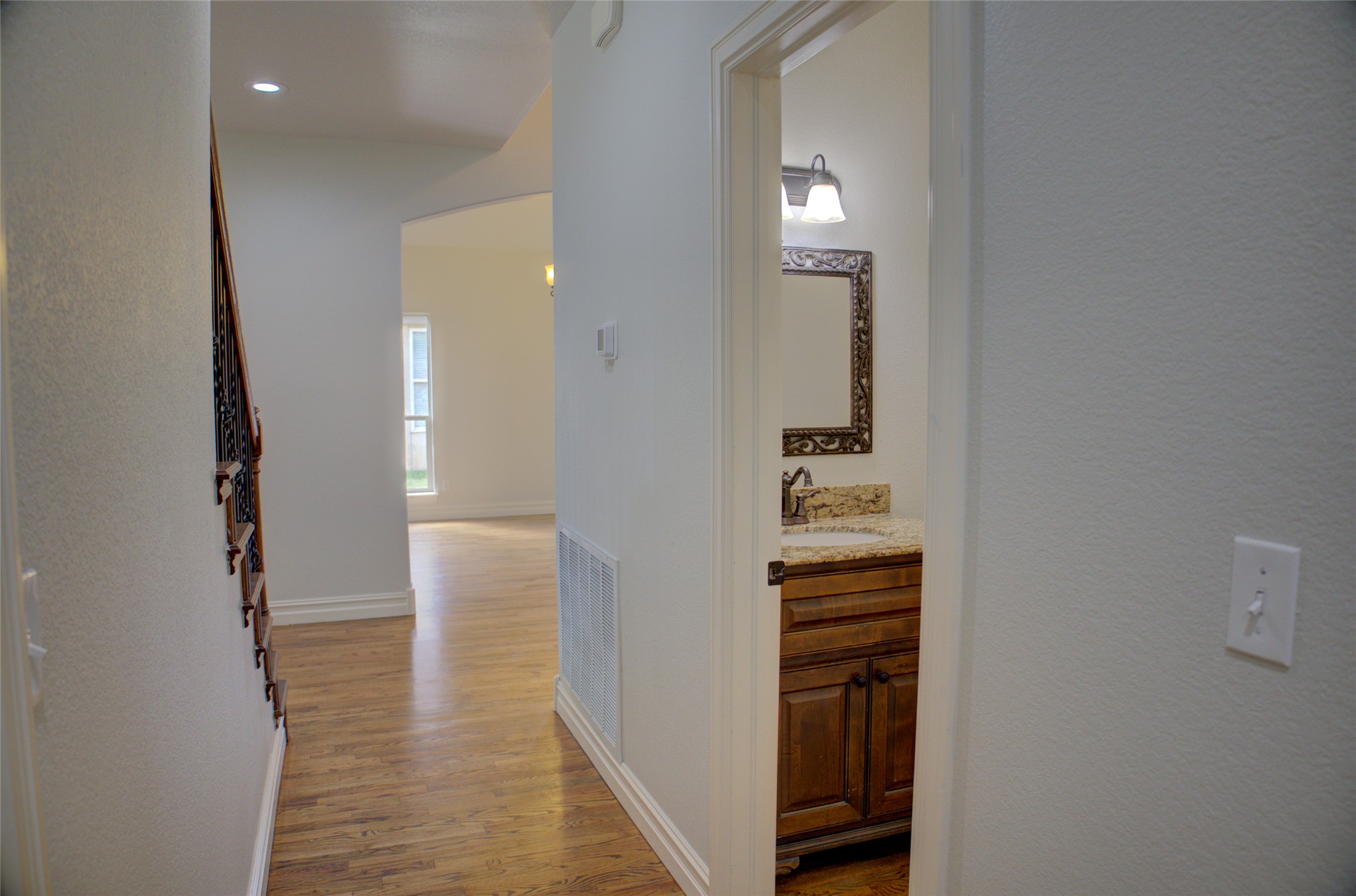 12593 S 67th East Avenue Property Photo 31