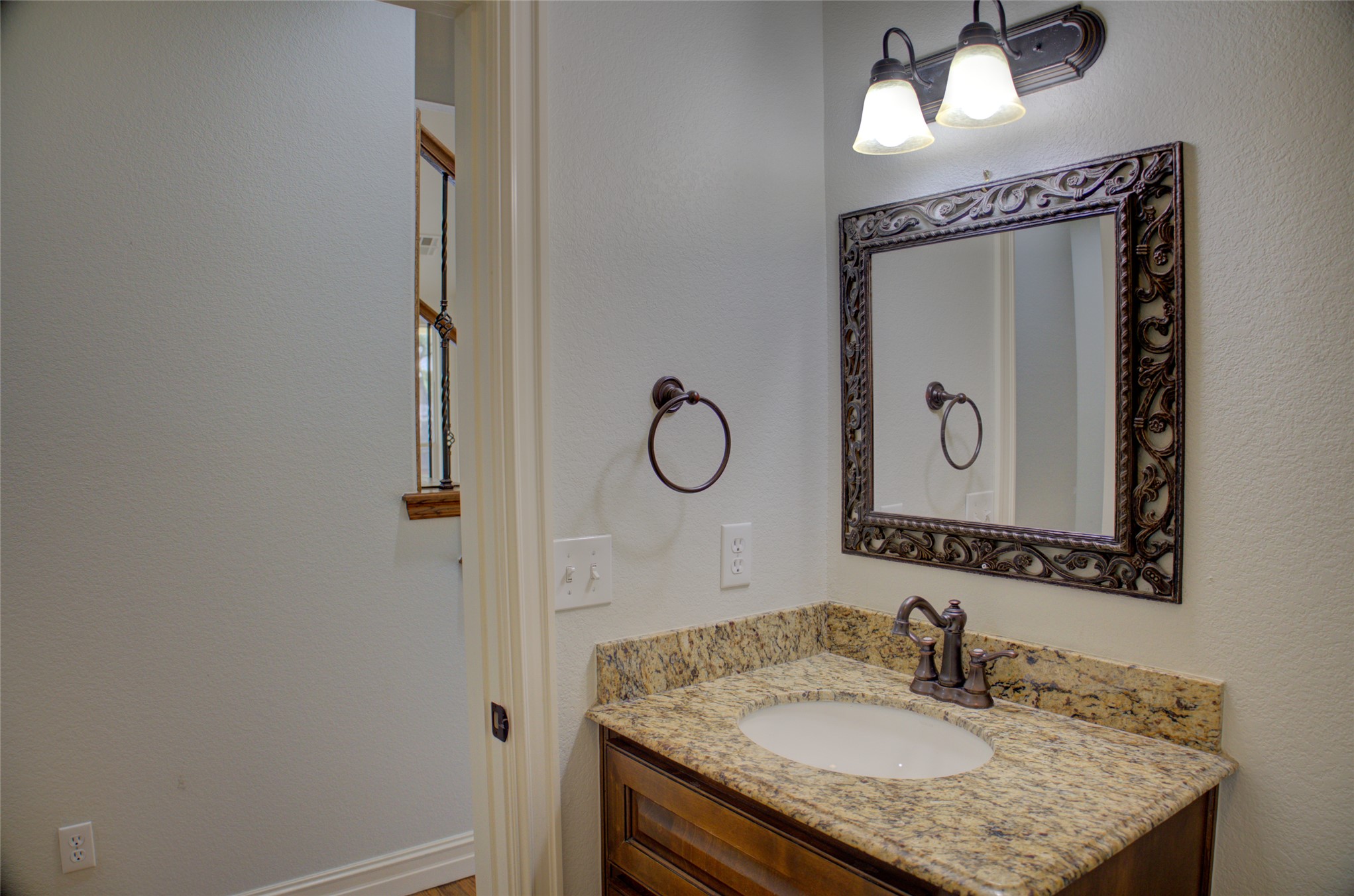 12593 S 67th East Avenue Property Photo 32