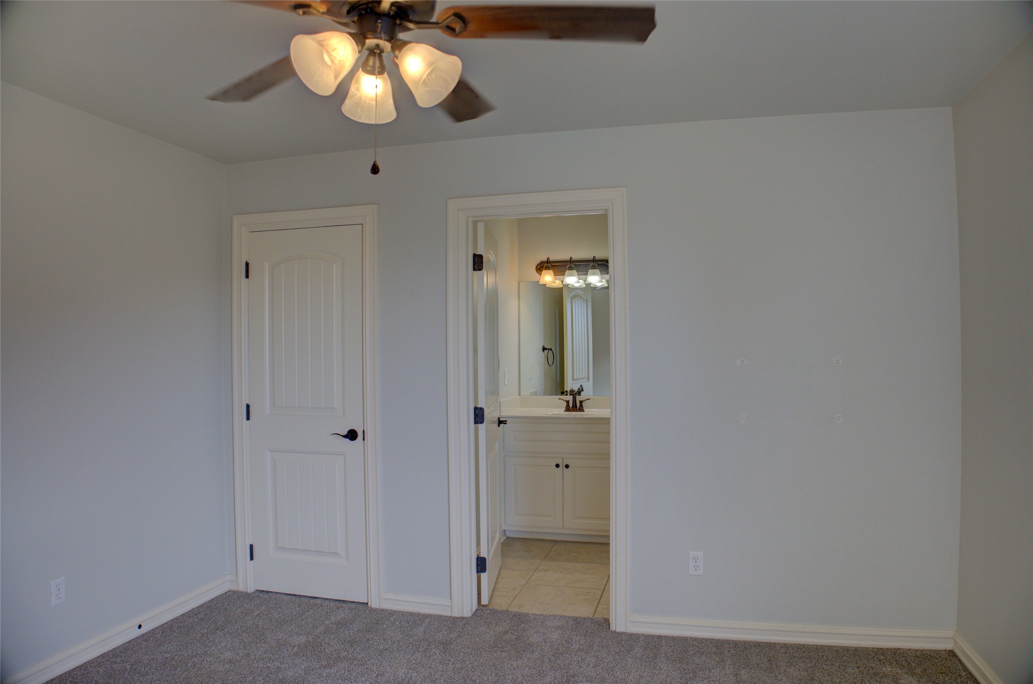 12593 S 67th East Avenue Property Photo 51