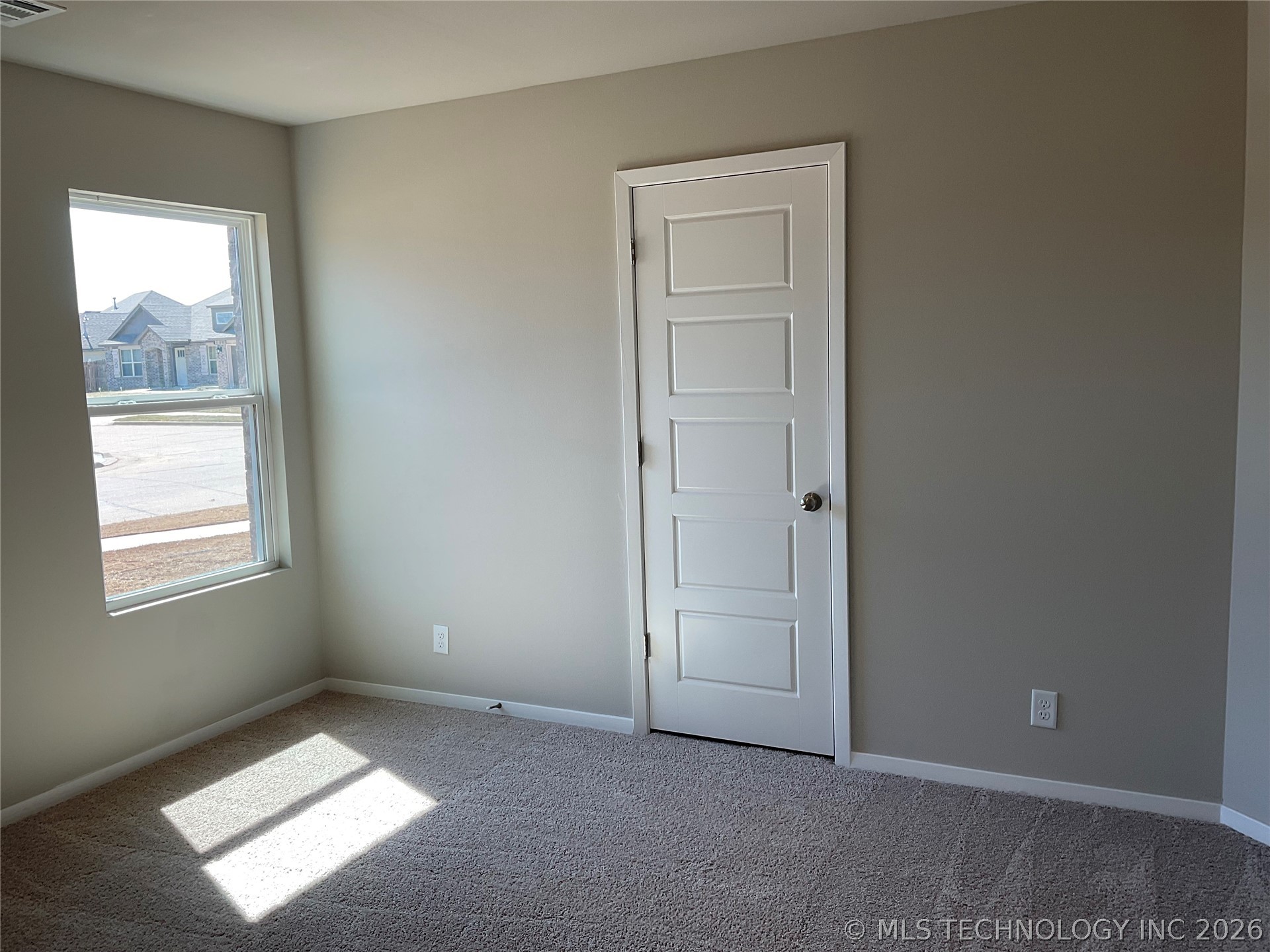 2008 Walnut Hill Lane Property Photo 14