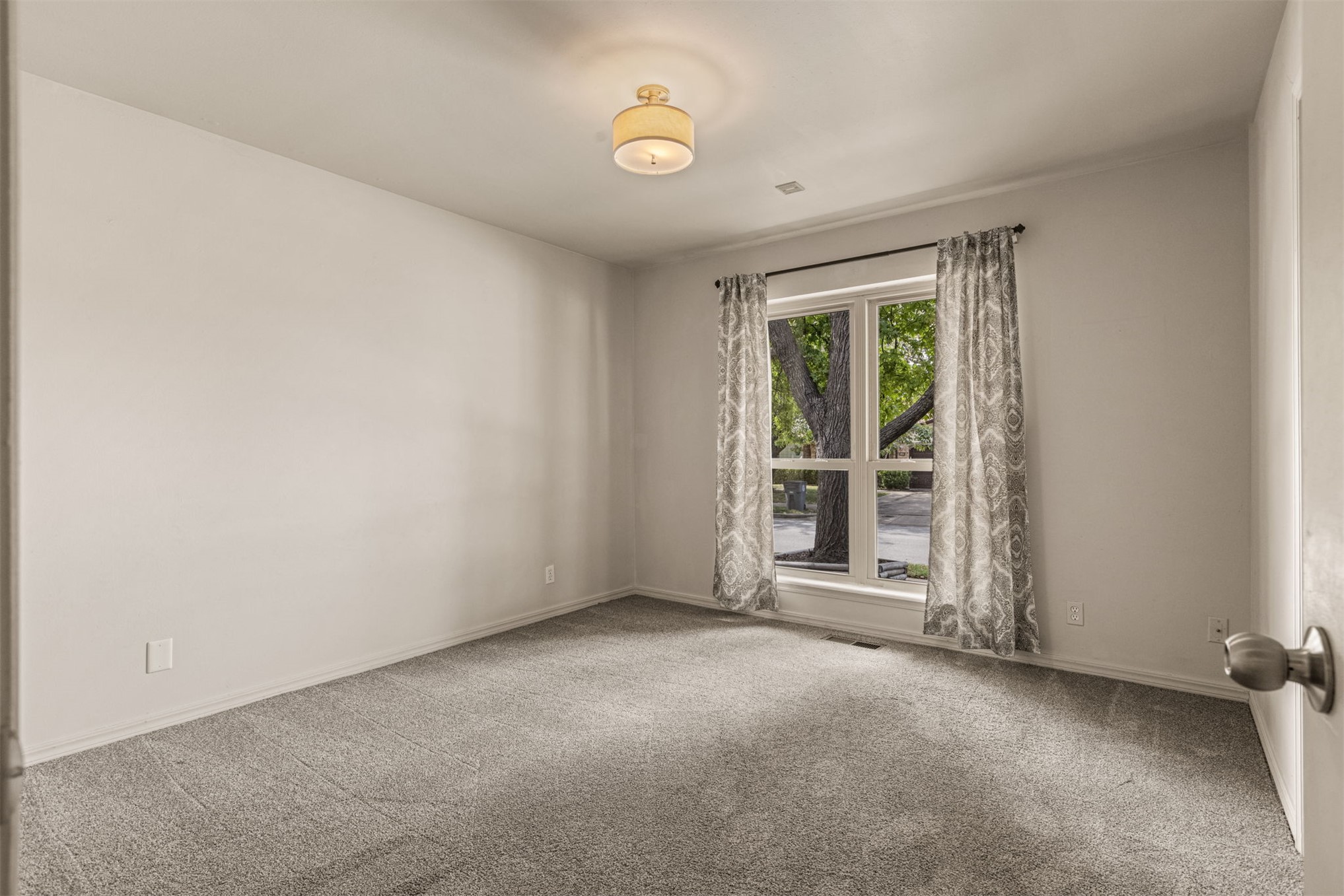 5125 S 67th Place Property Photo 35