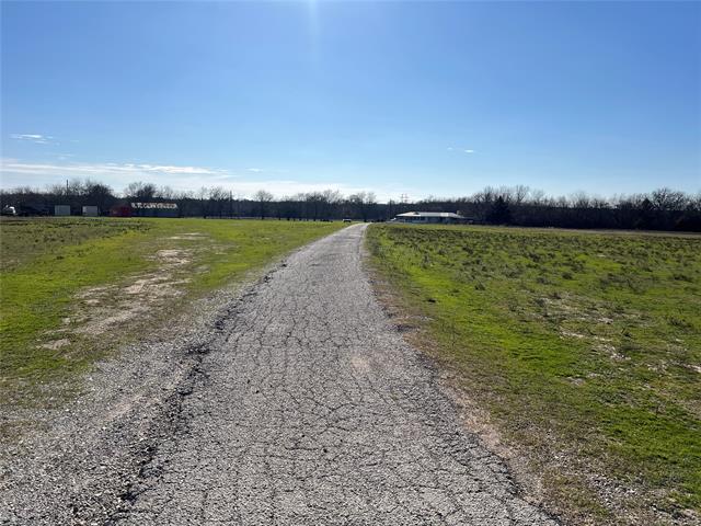 8925 State Road 78 Property Photo 8