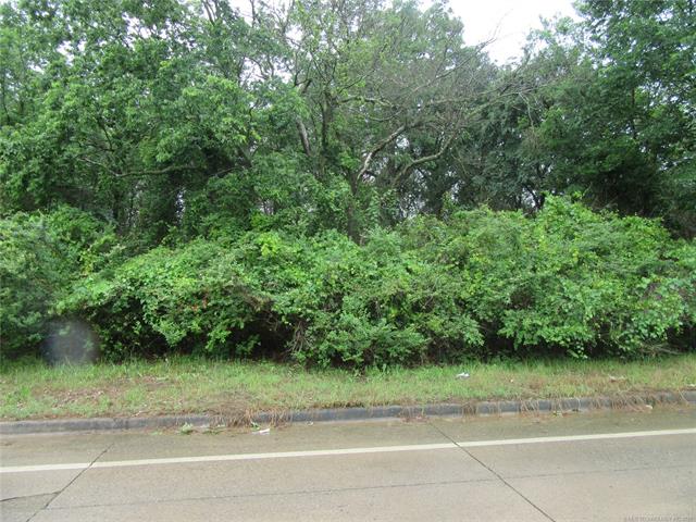 E Monroe Property Photo 1