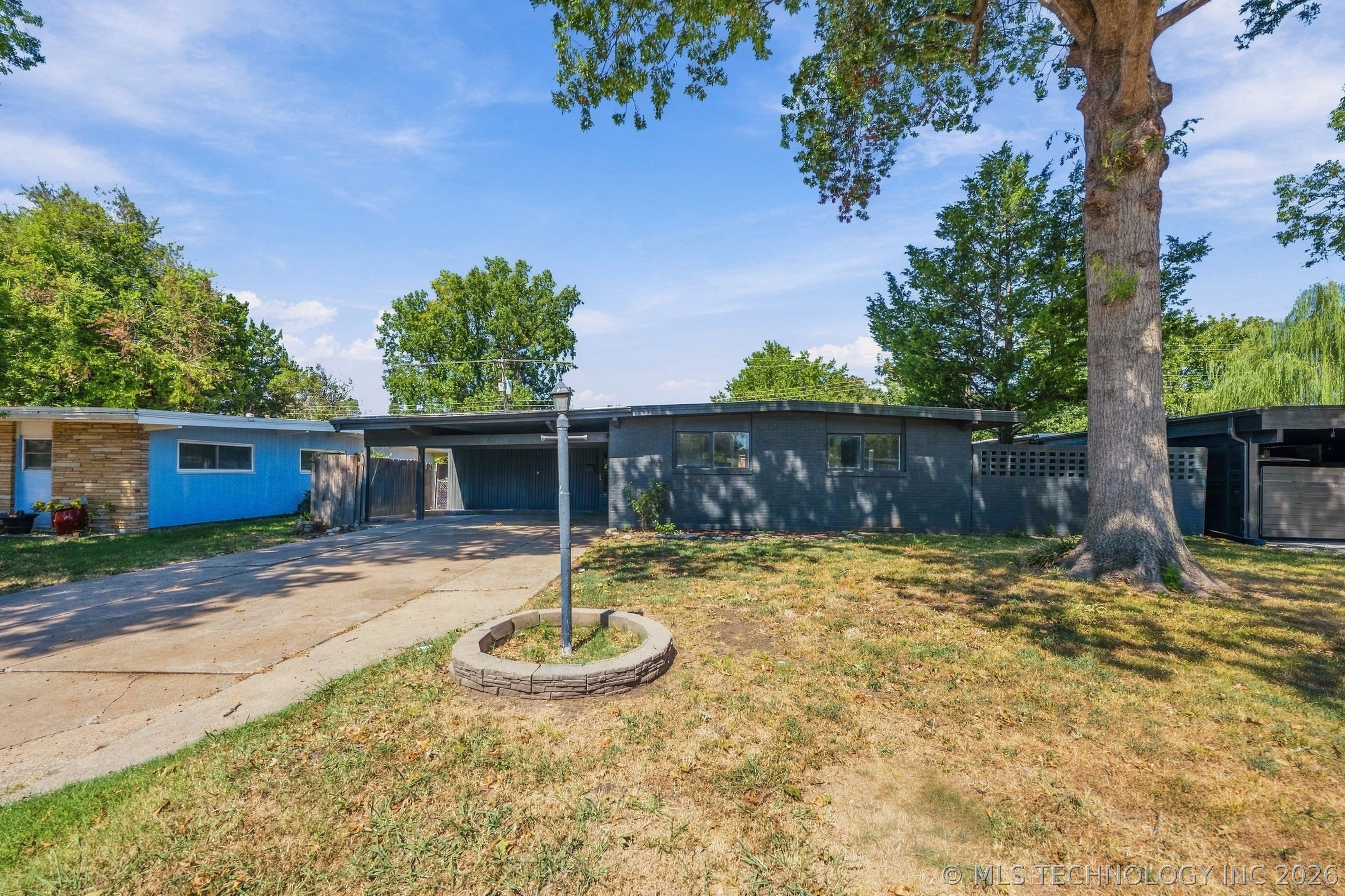 4973 E 27th Street Property Photo 1
