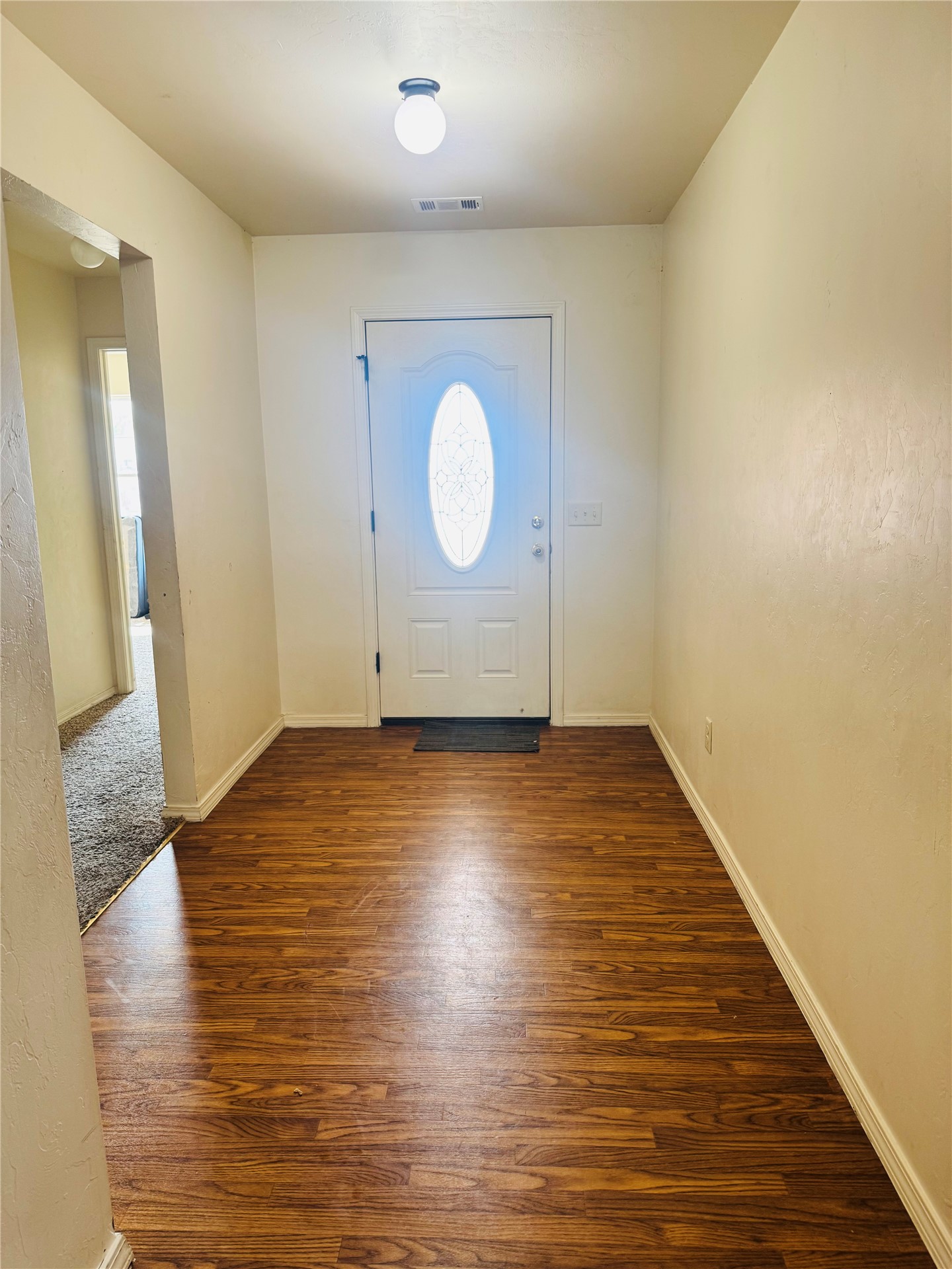 8005 Nw 74th Street Property Photo 5