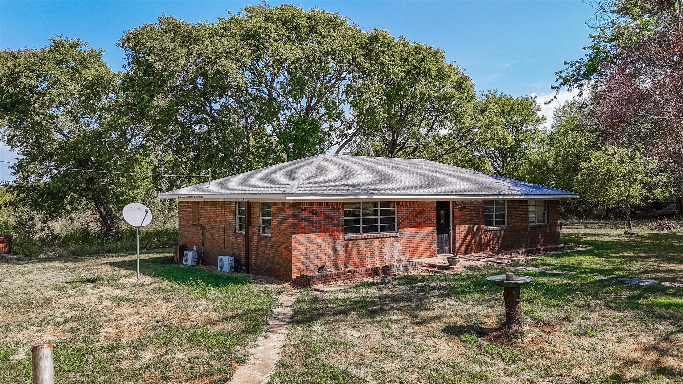 118642 County Road 1500 Road Property Photo 4