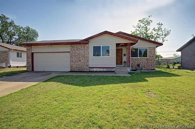 1005 N Dogwood Avenue