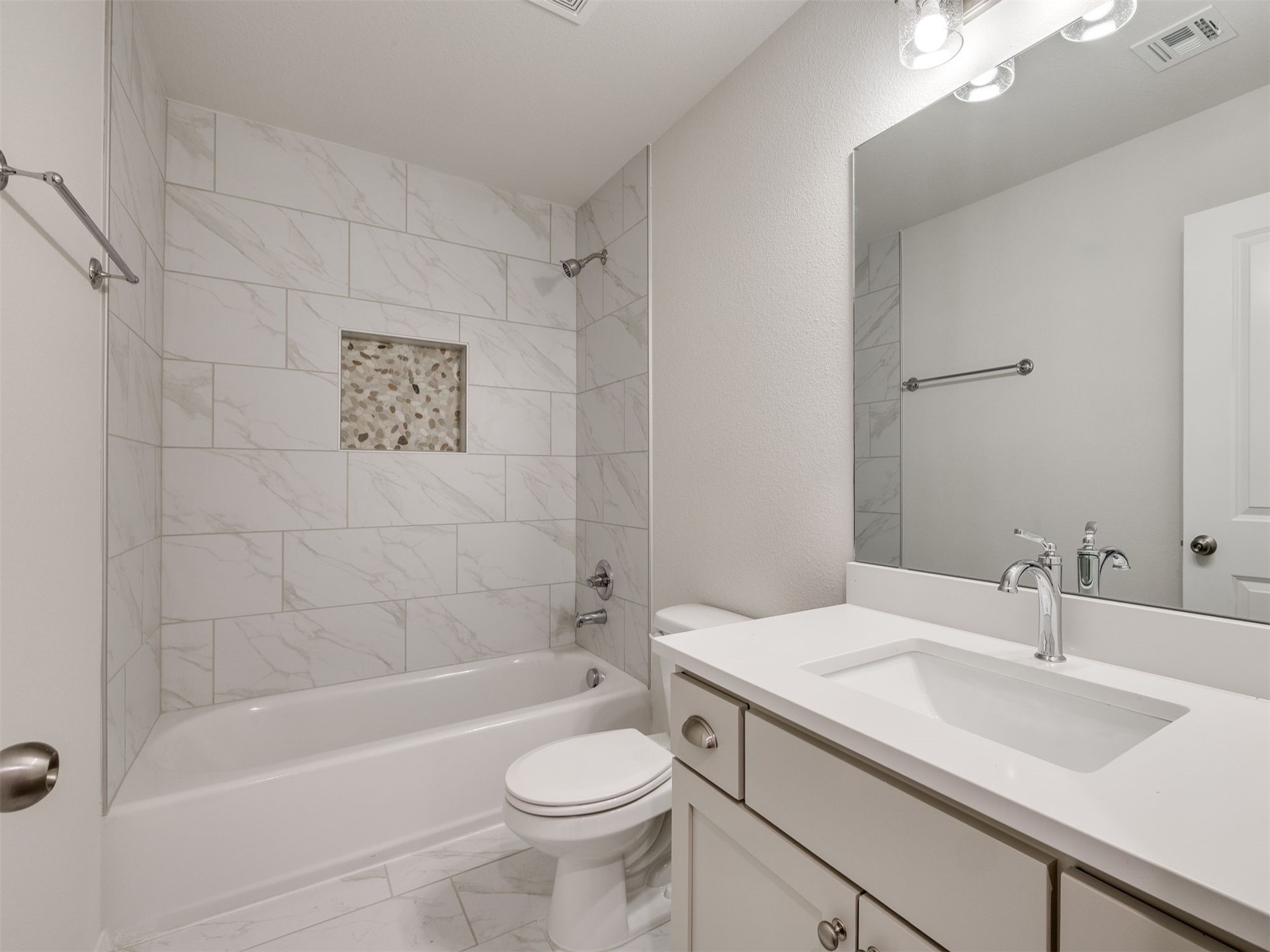 3217 E 147th Place S Property Photo 31