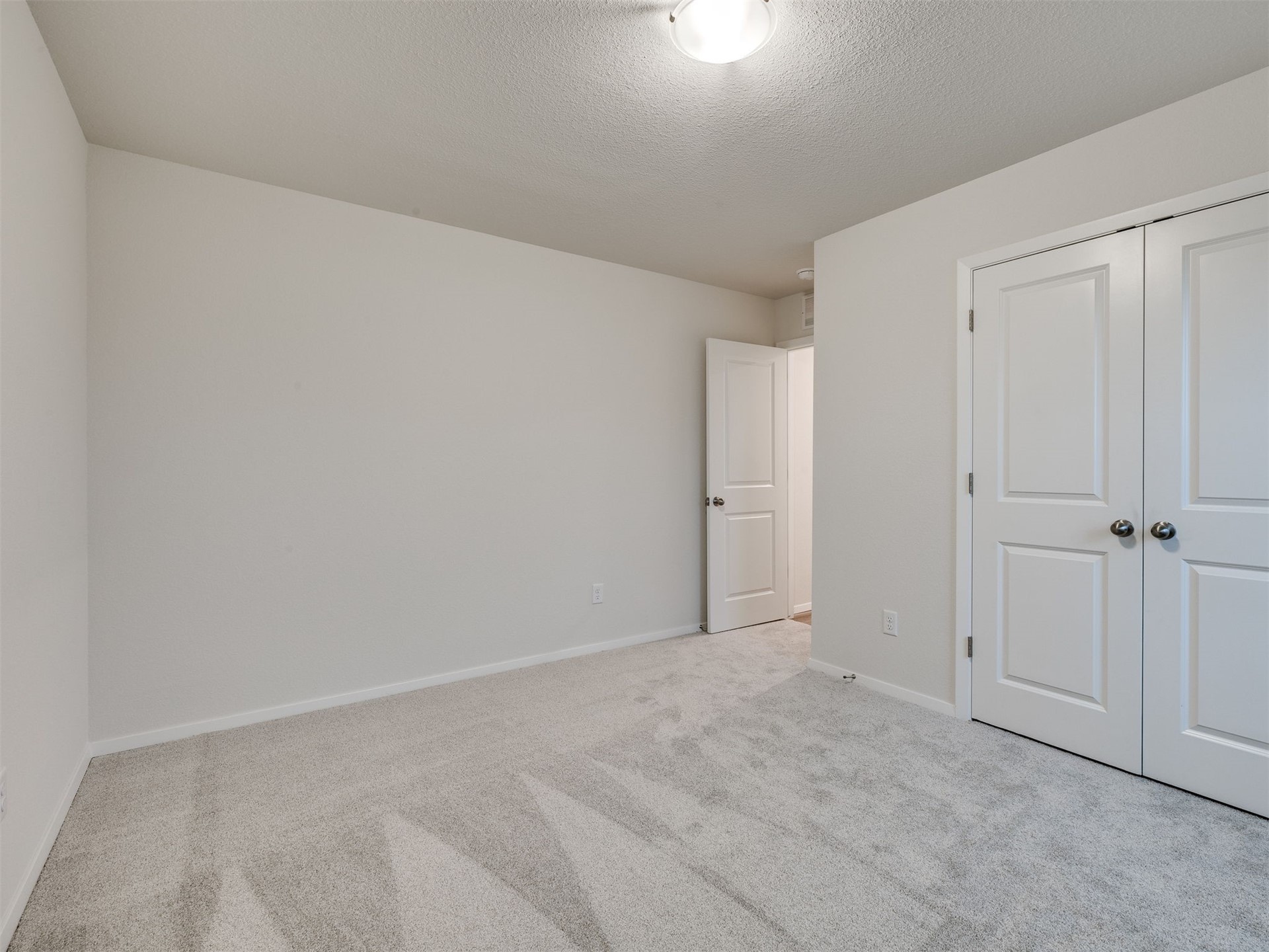 3217 E 147th Place S Property Photo 34