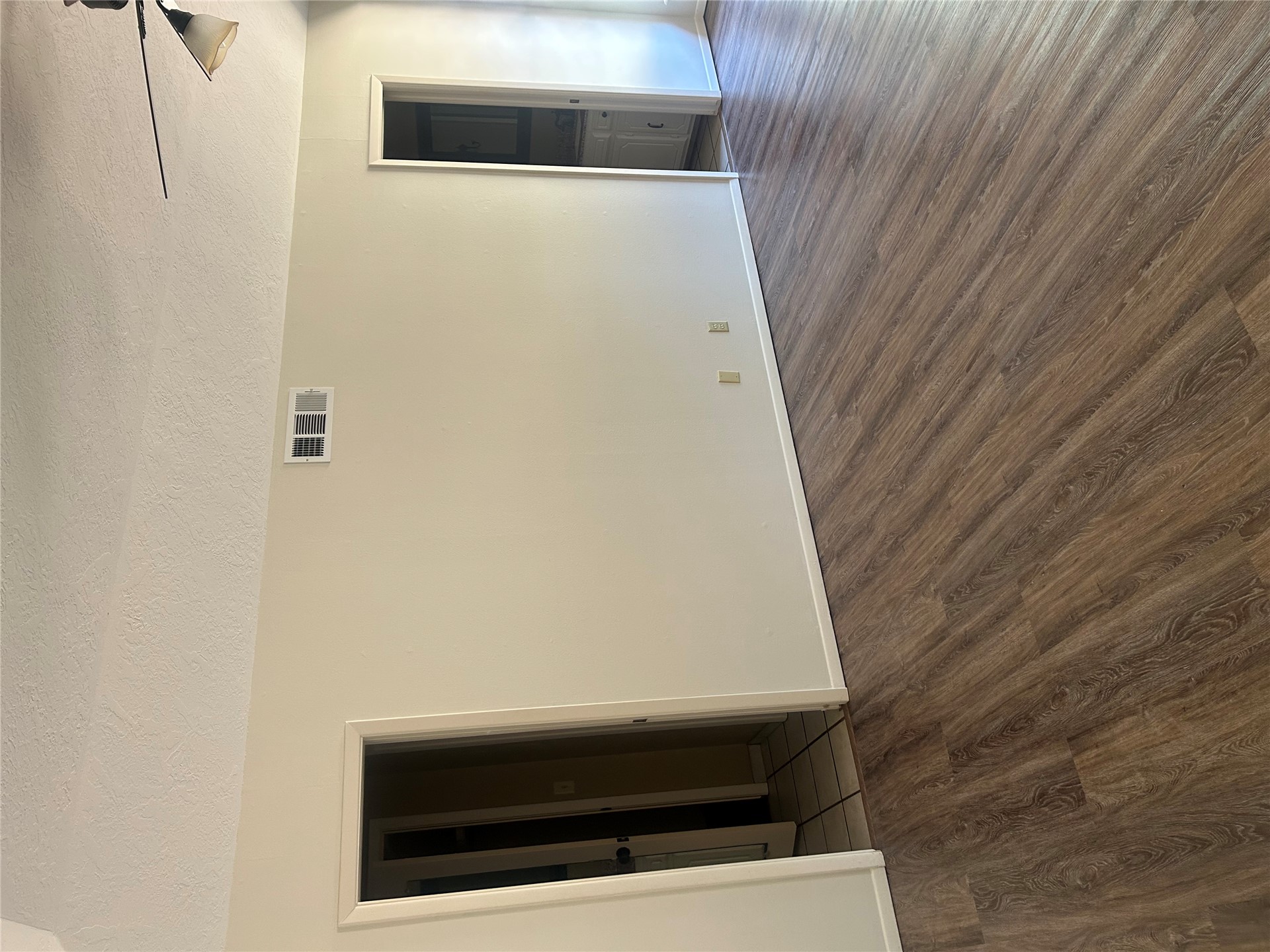 2913 Springdale Lane Property Photo 13