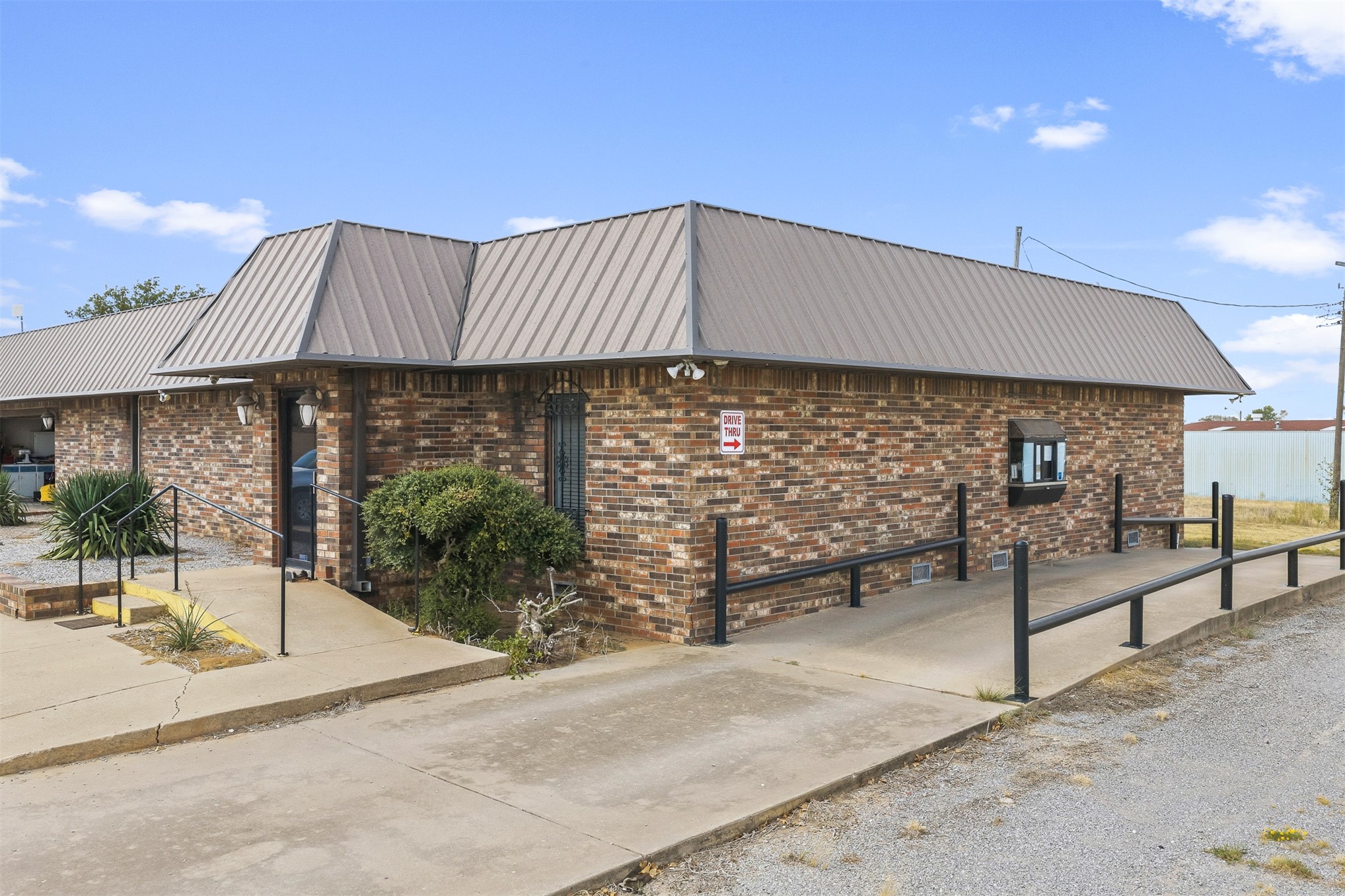 1 Medical Property Photo 3