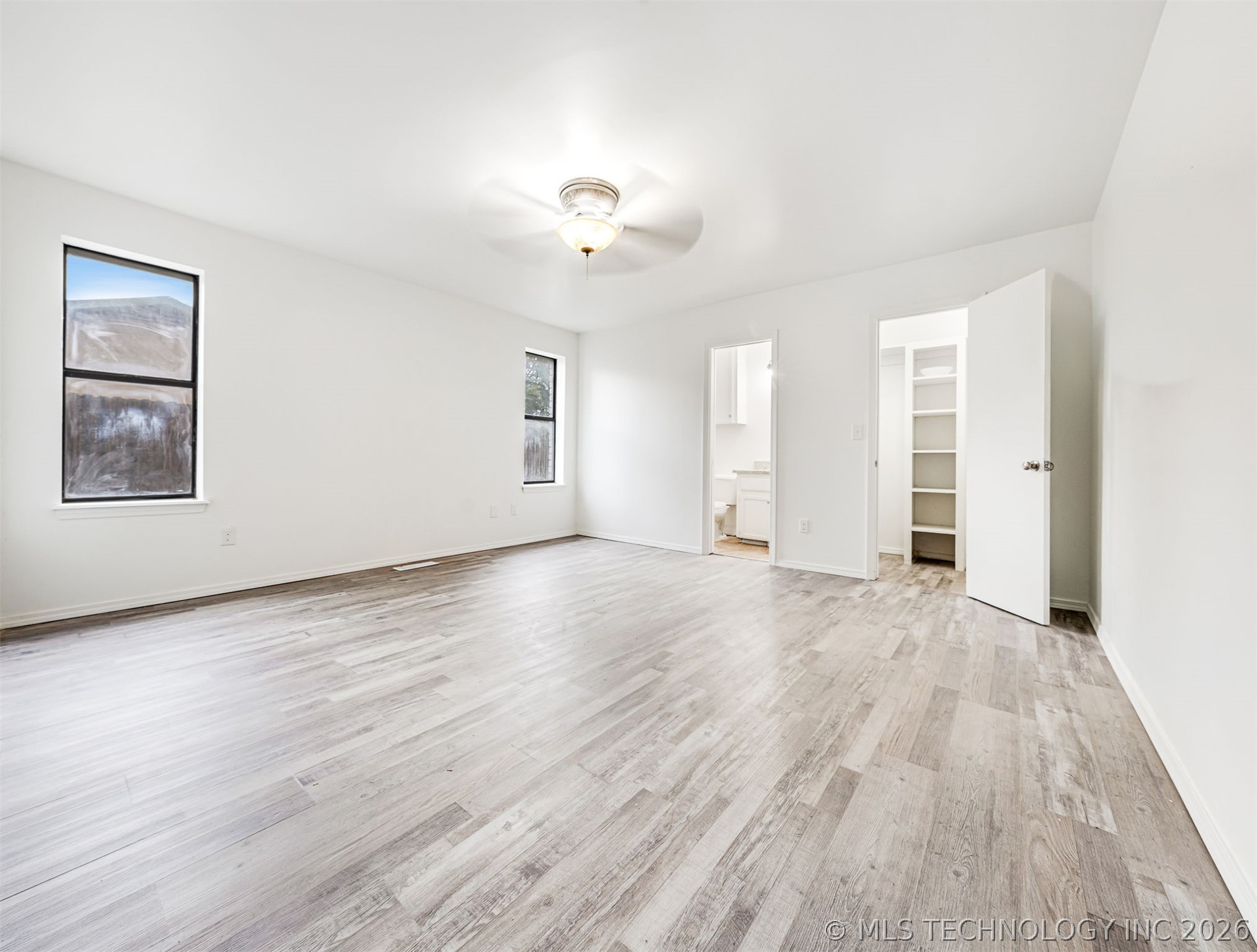 309 Capitol Street Property Photo 13