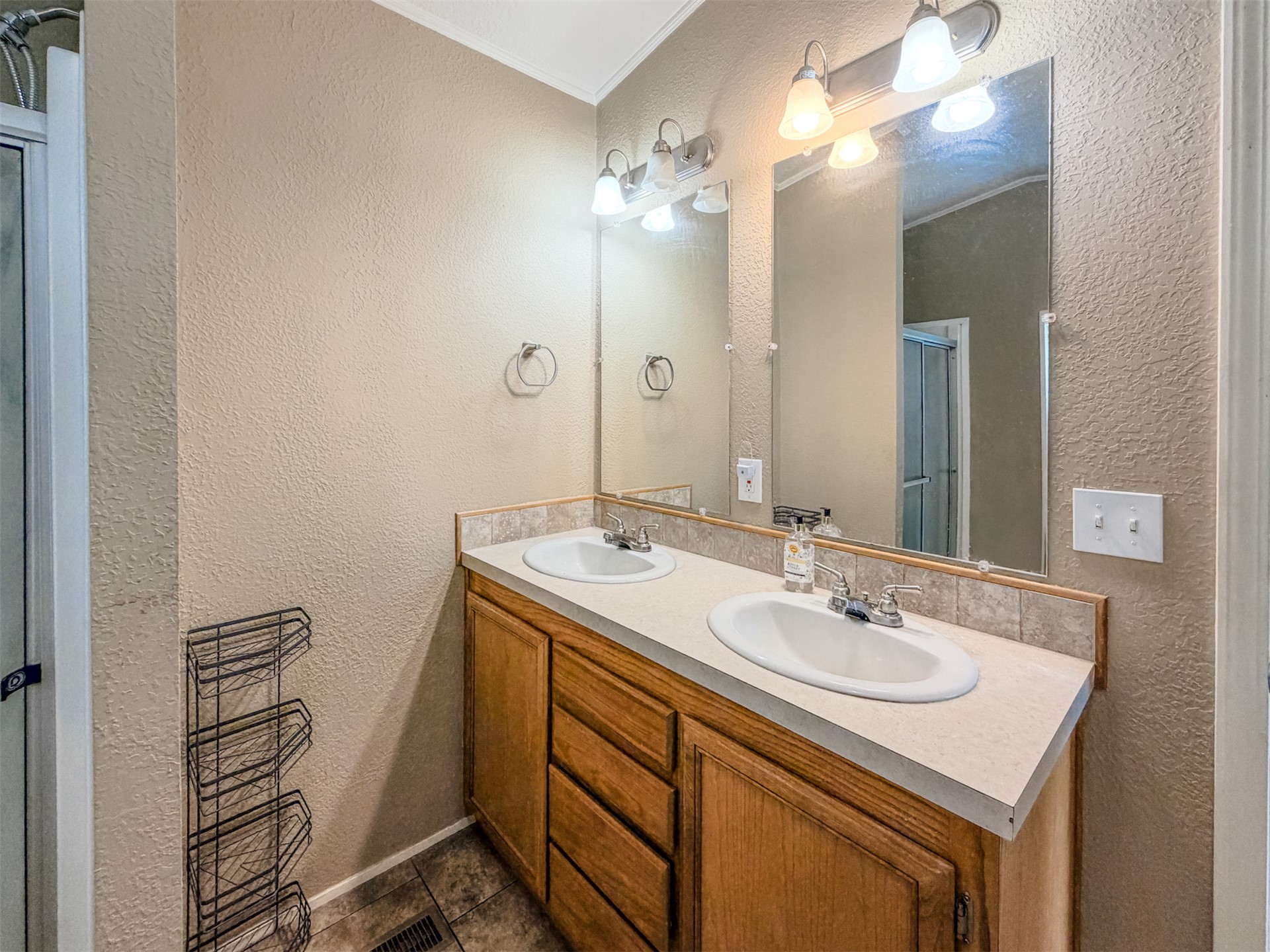 28555 S 576 Road Property Photo 27