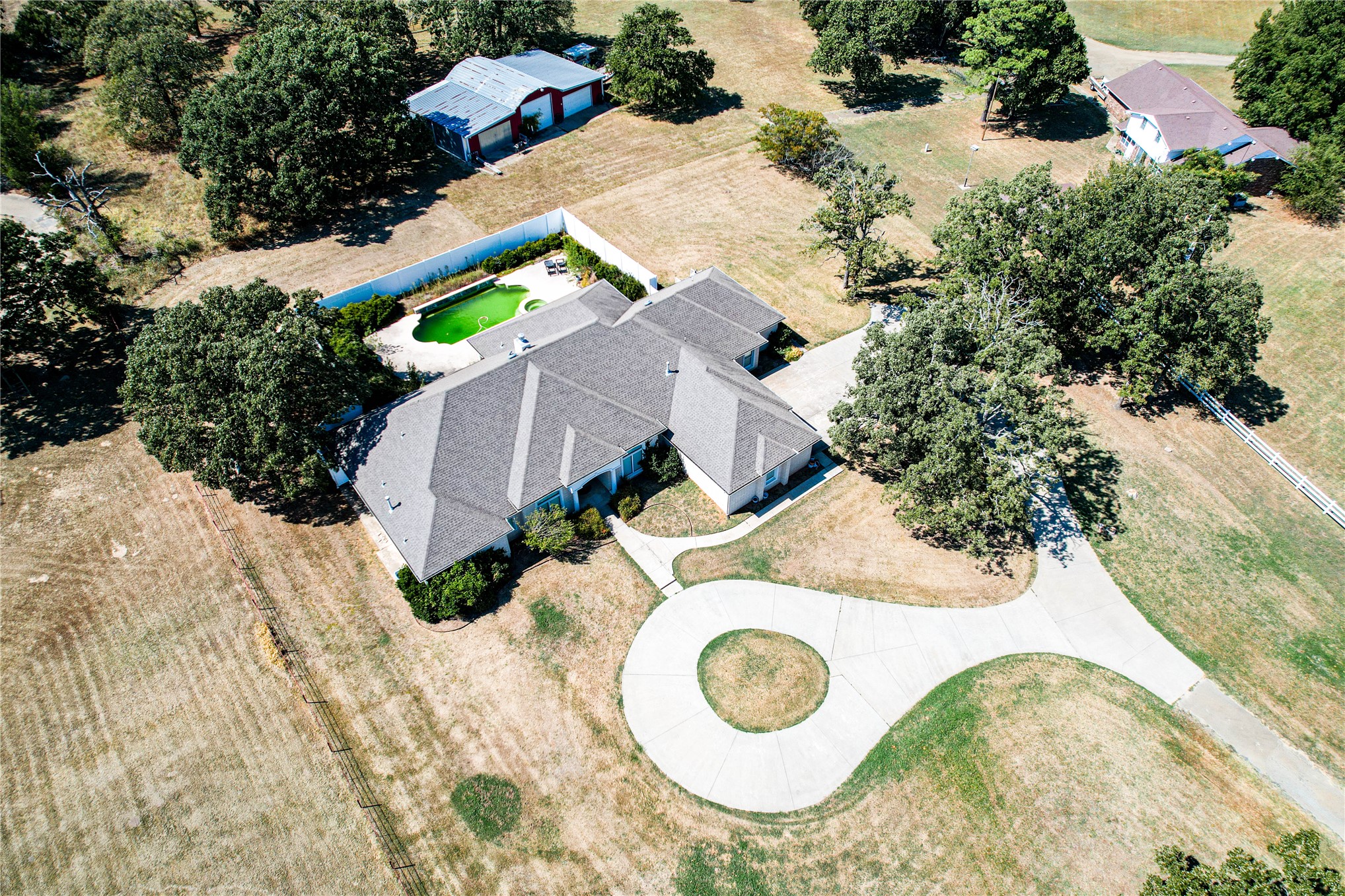 1301 Lou Allard Drive Property Photo 42