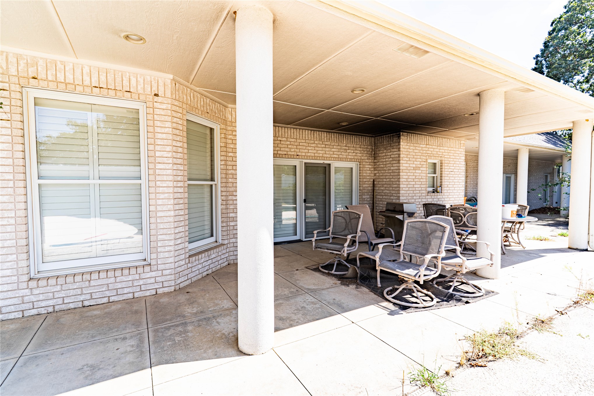 1301 Lou Allard Drive Property Photo 45