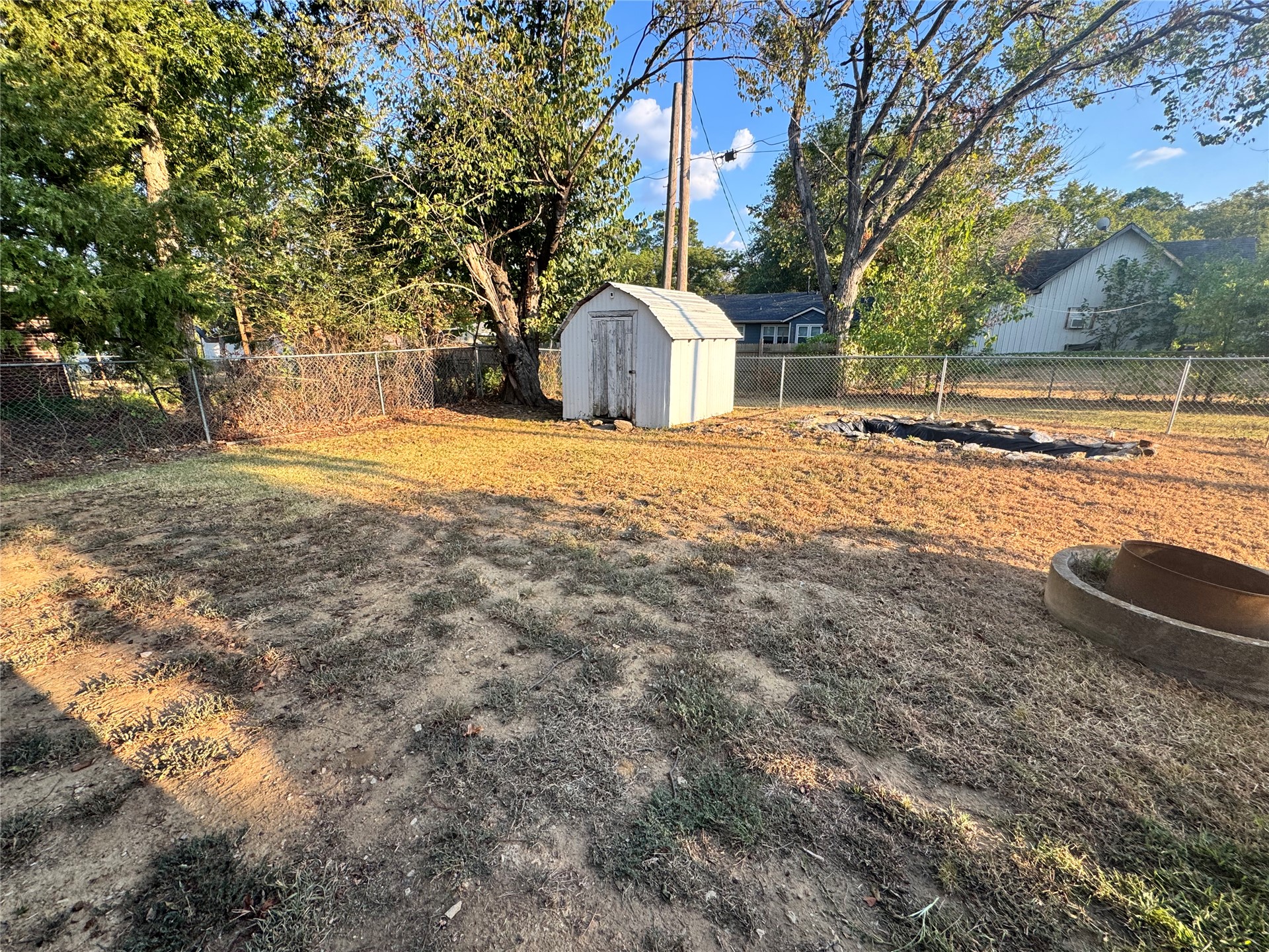 1124 N 12th Property Photo 21