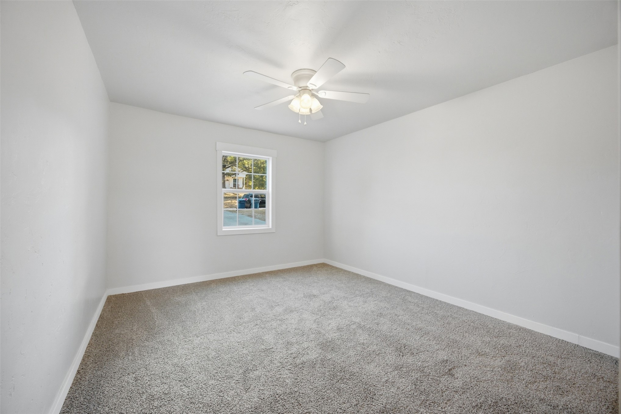 714 W Madison Avenue Property Photo 31