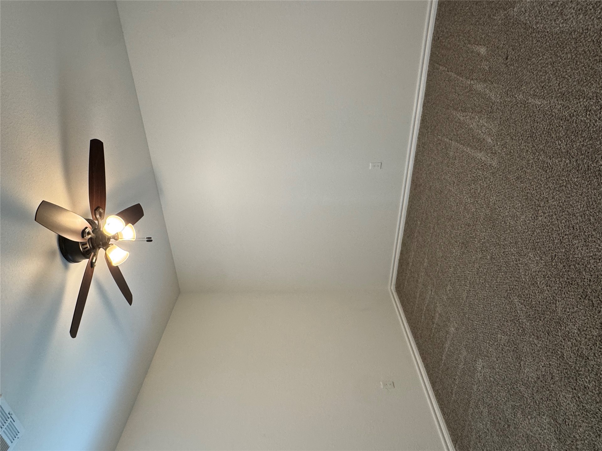 14083 S Lansing Avenue Property Photo 3