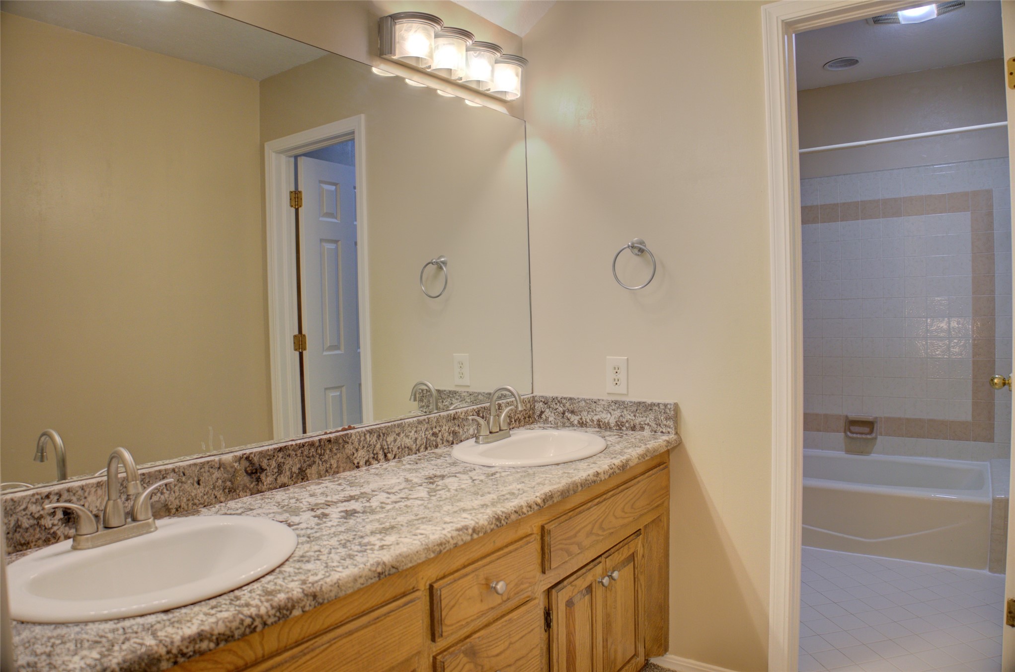 7422 E 65th Place Property Photo 61