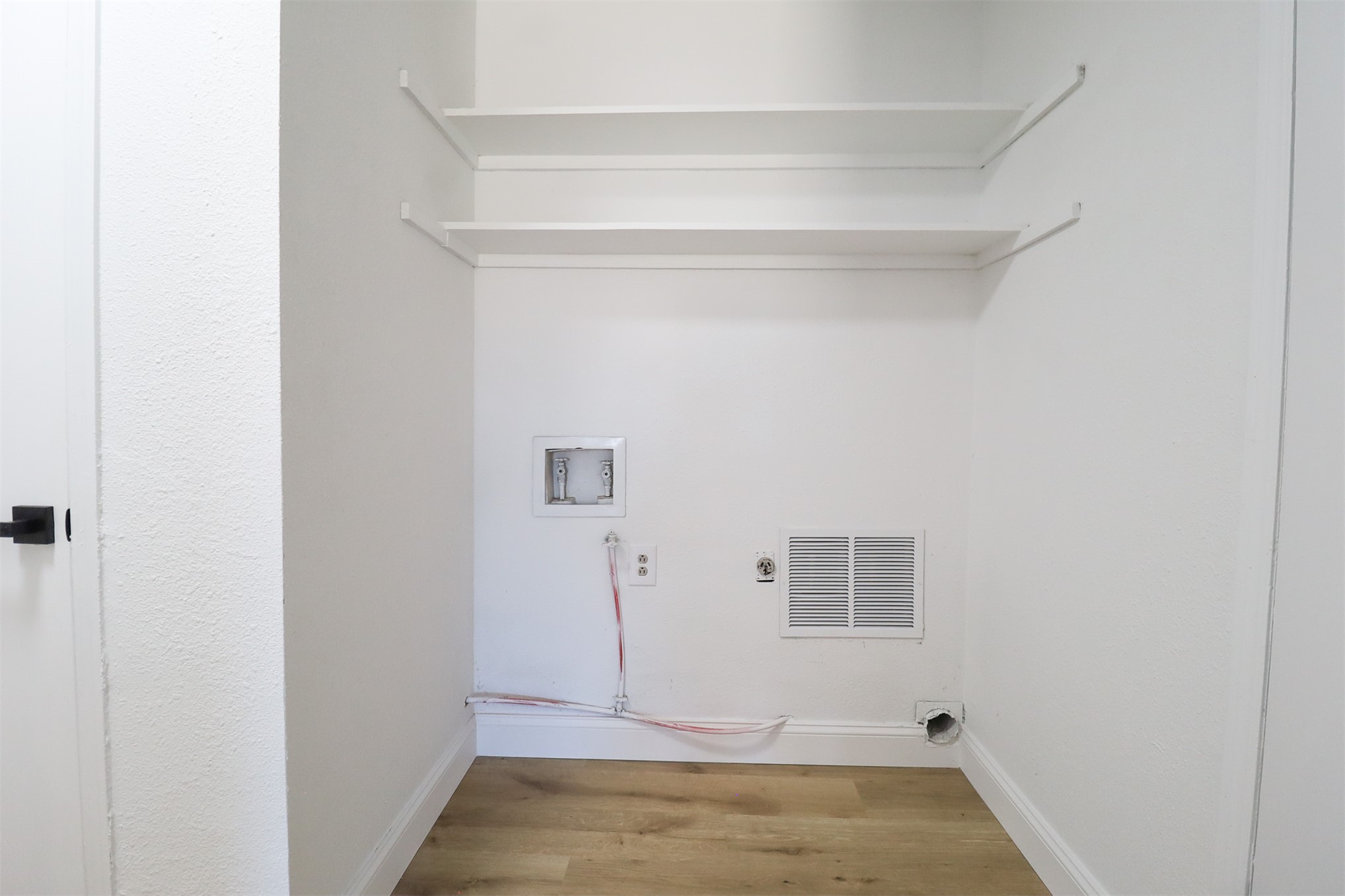1007 W 9th Street Property Photo 14