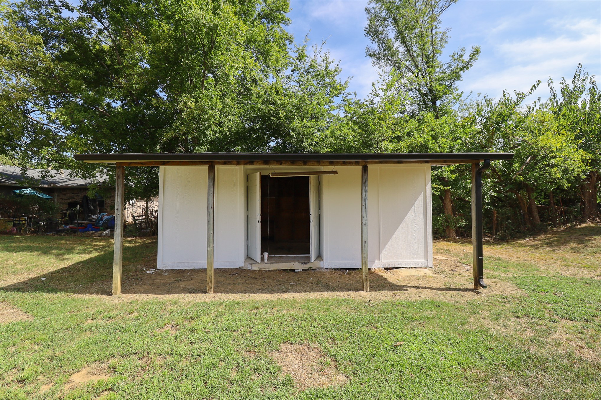 1007 W 9th Street Property Photo 37