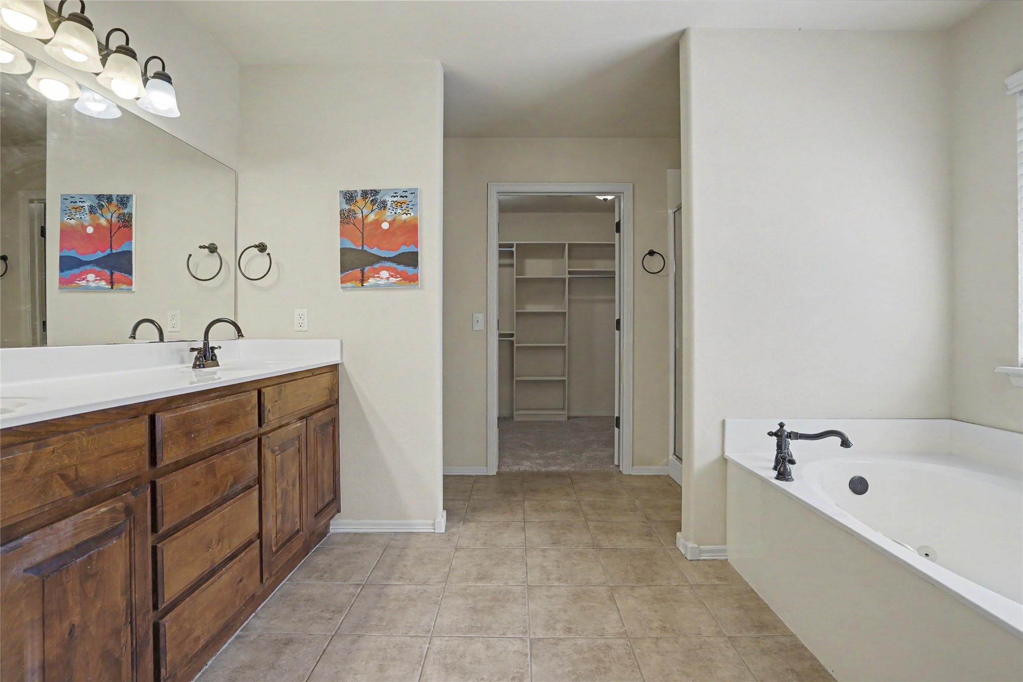 12528 S Date Street Property Photo 13