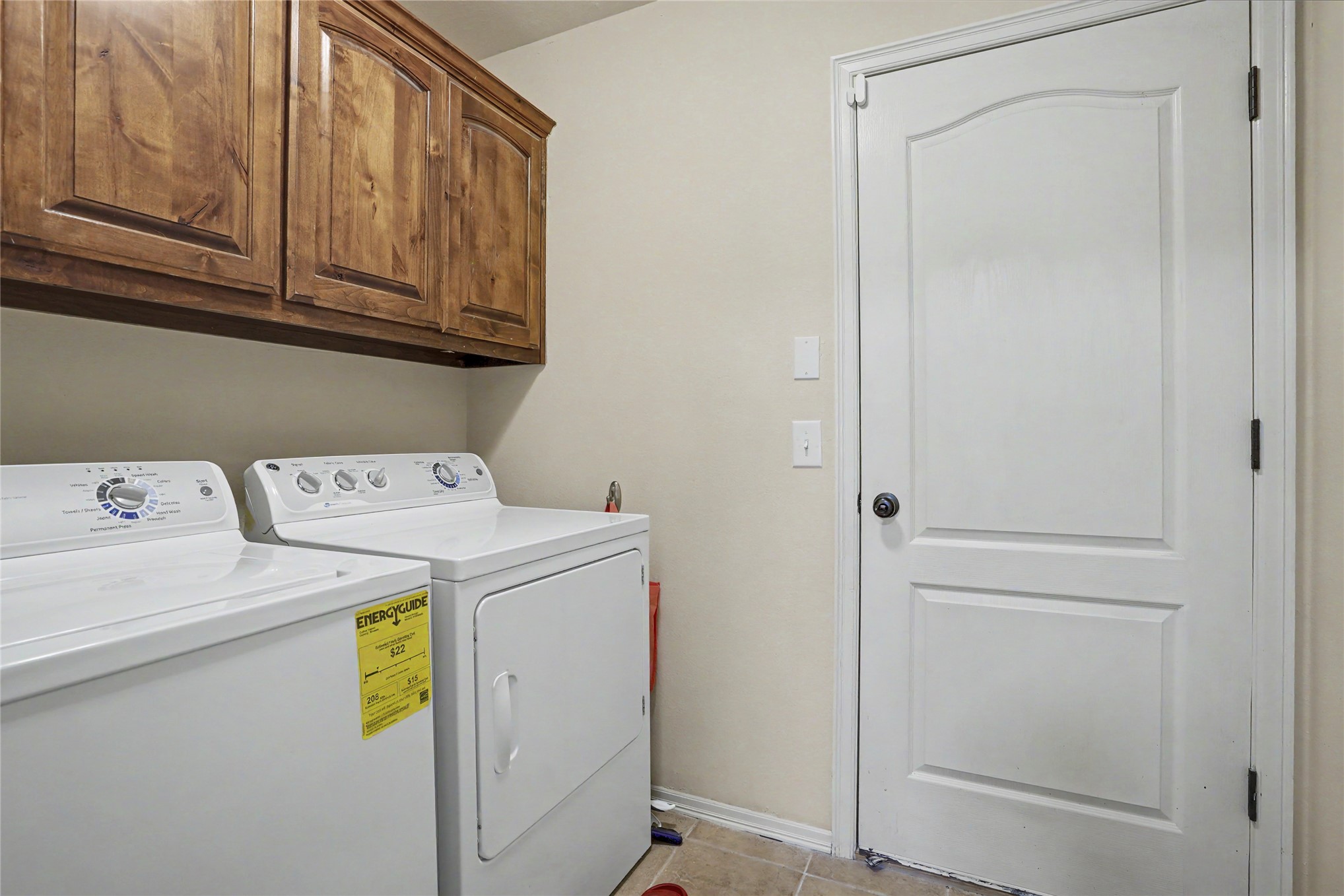 12528 S Date Street Property Photo 24