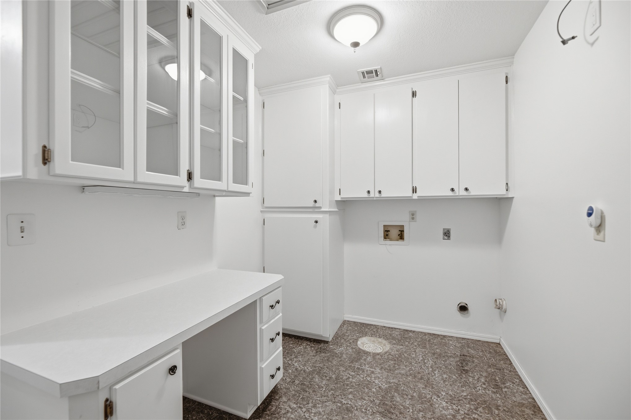 14080 S 4230 Road Property Photo 24