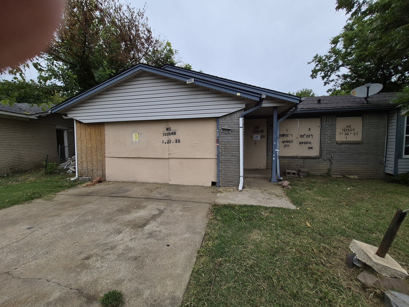 8501 E 56th Street Property Photo 1
