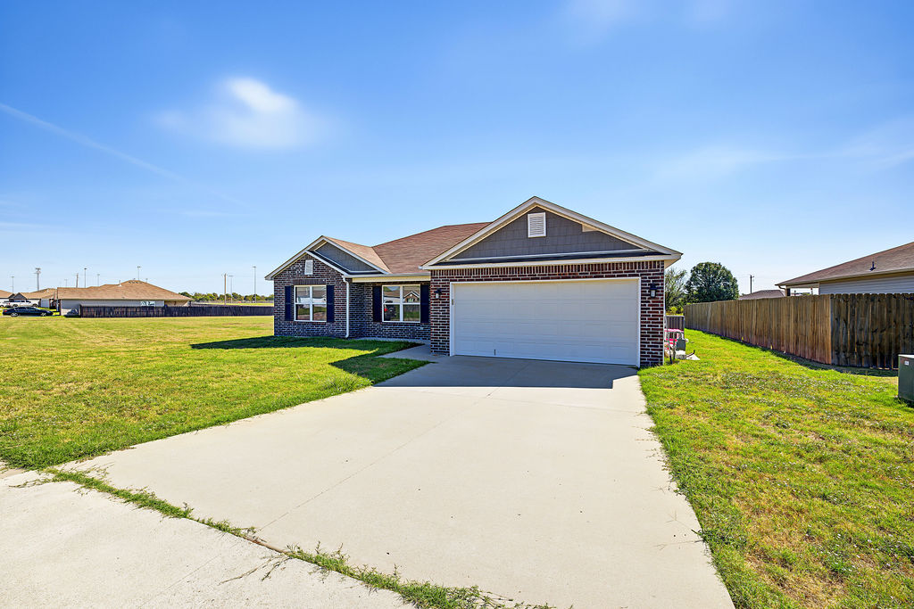 10721 N 101 East Court Property Photo 26