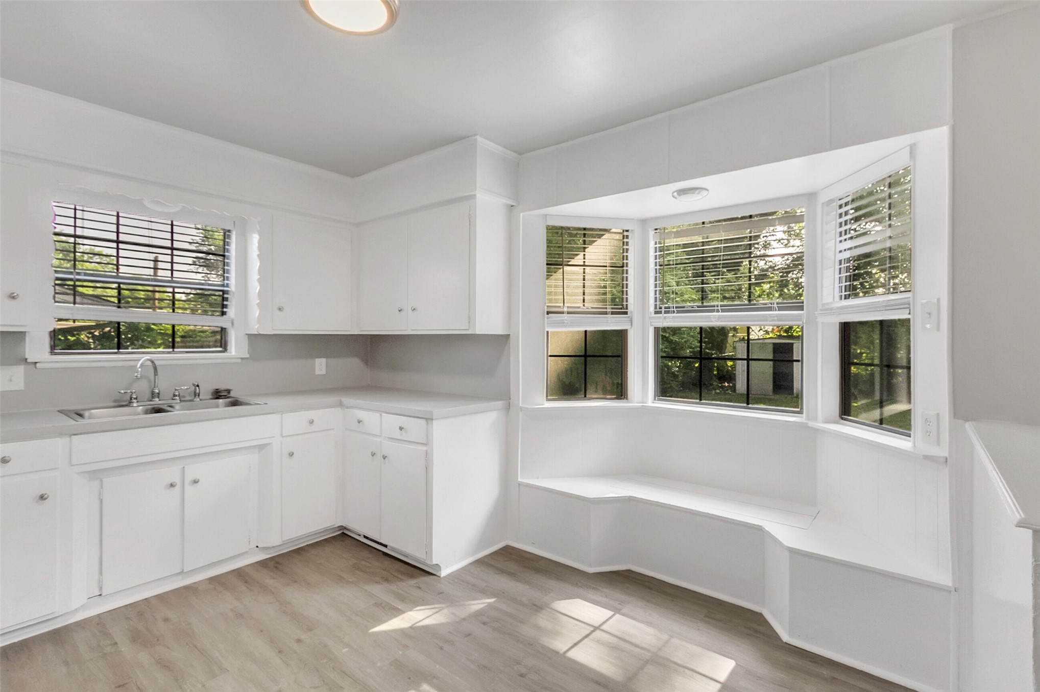 1809 S Birch Avenue Property Photo 8