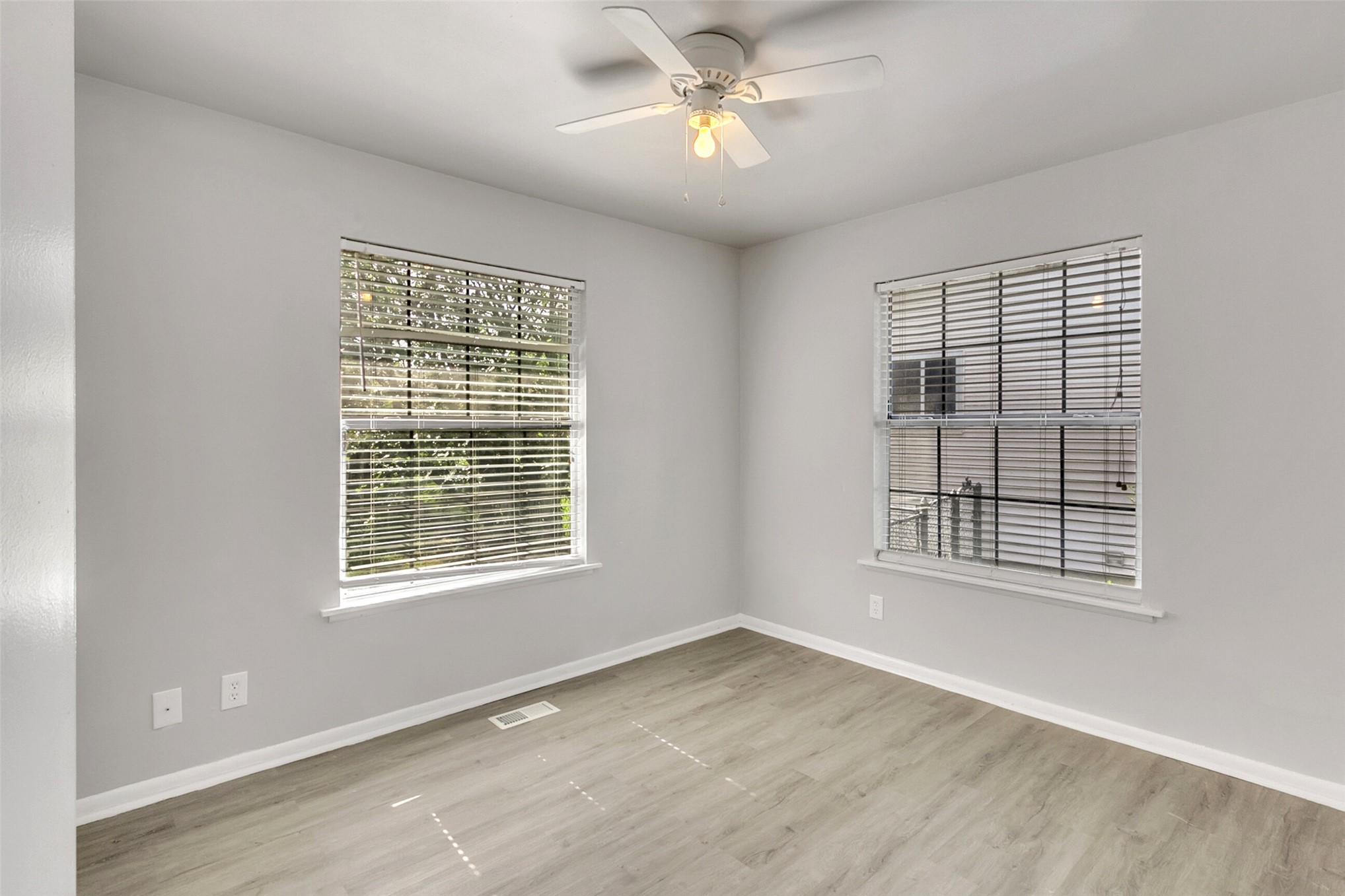 1809 S Birch Avenue Property Photo 12