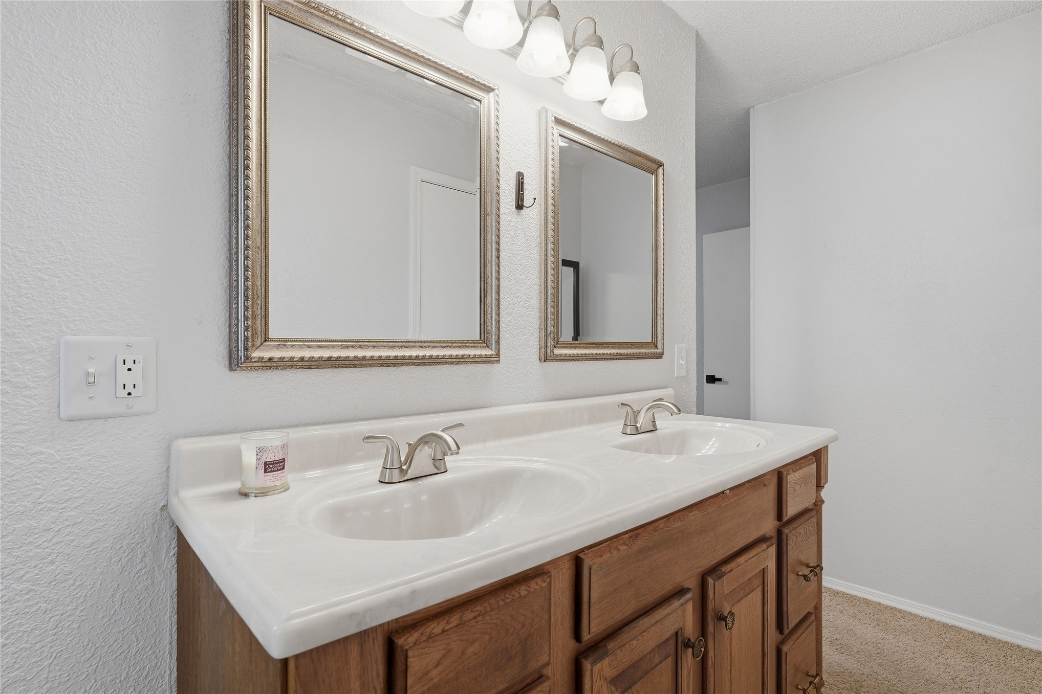2806 W Atlanta Place Property Photo 35
