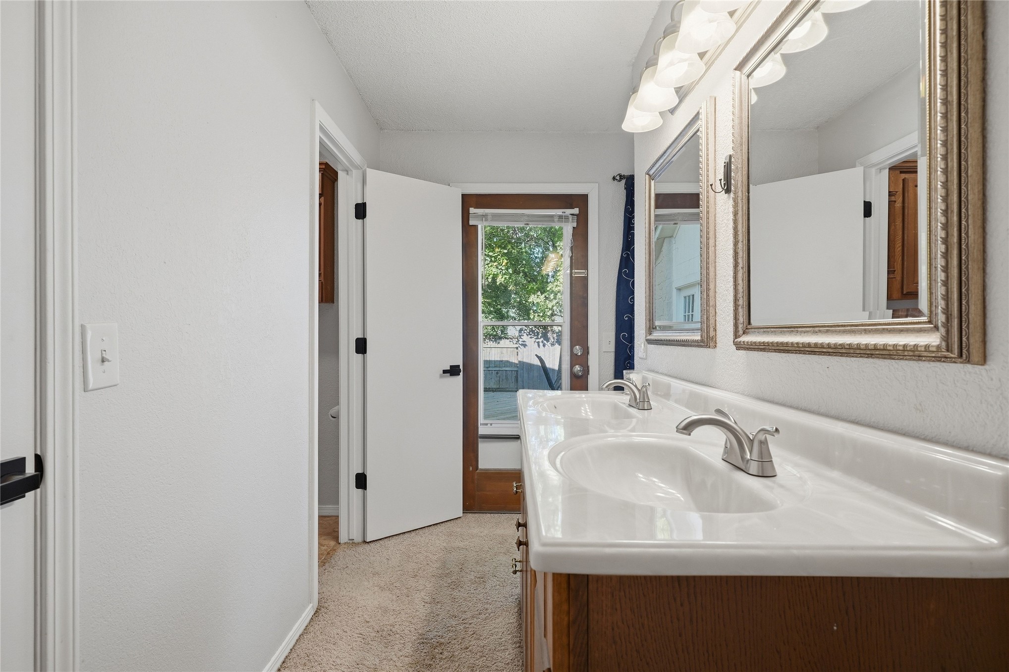 2806 W Atlanta Place Property Photo 36