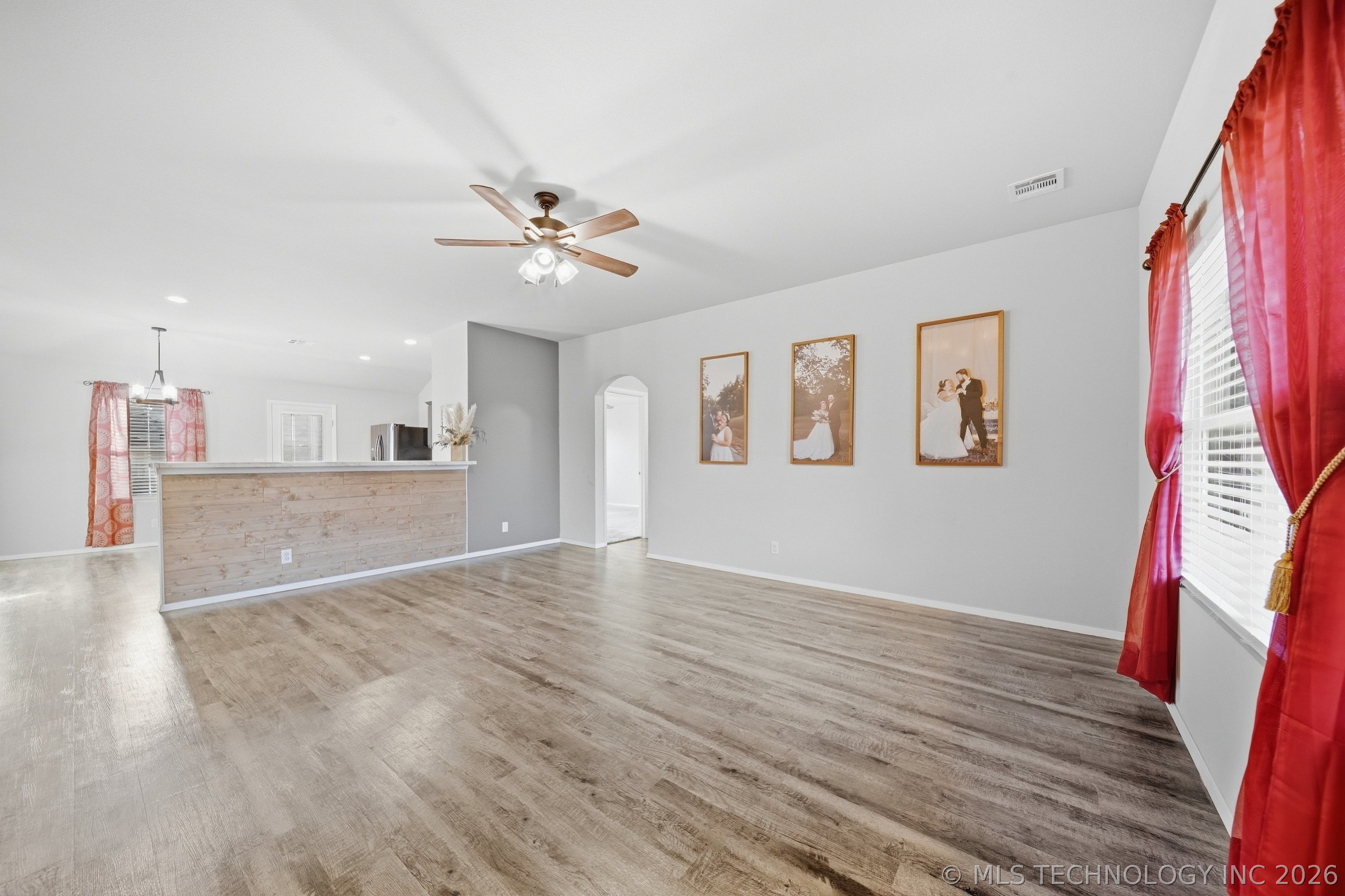 1006 Woodland Road Property Photo 5