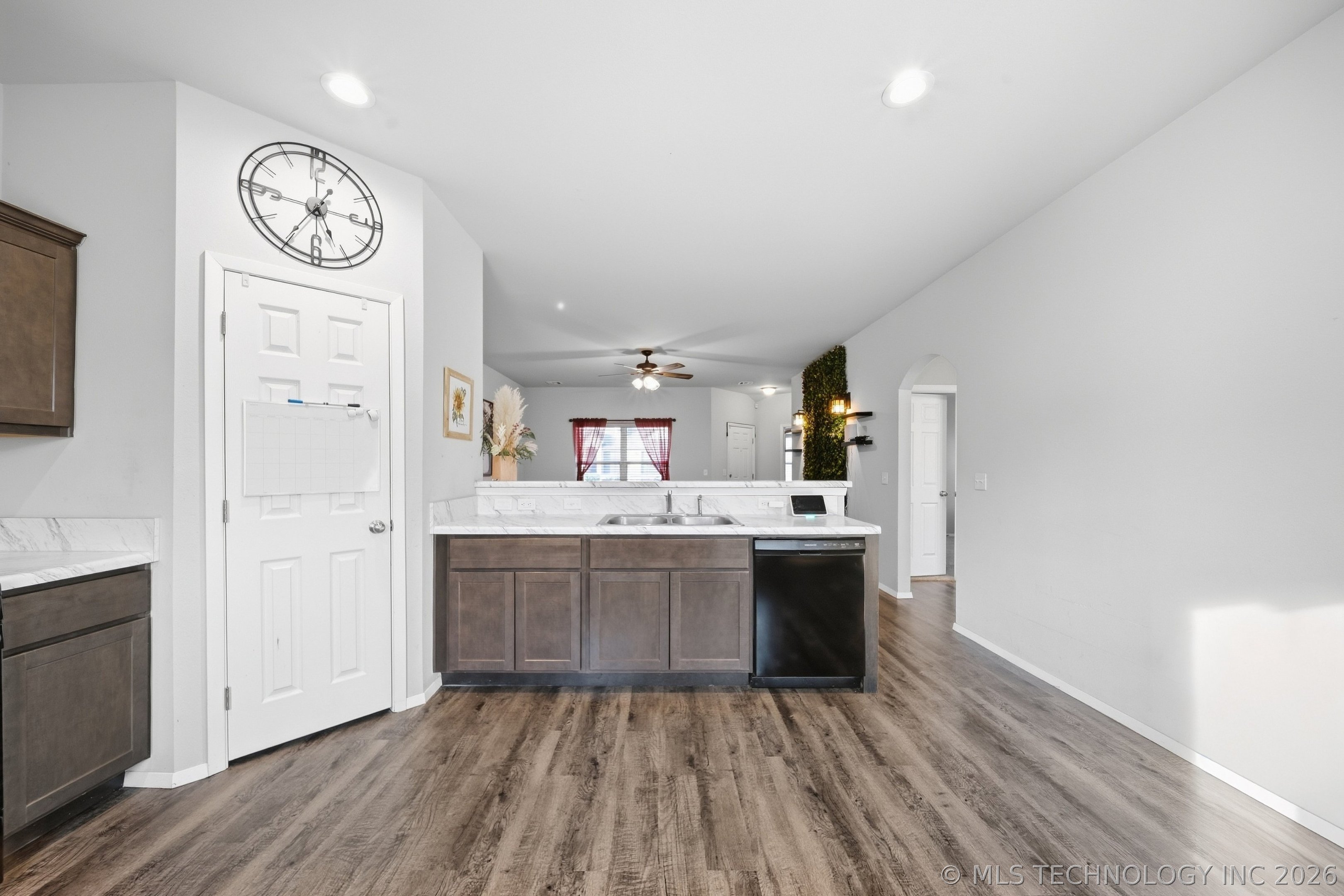1006 Woodland Road Property Photo 12