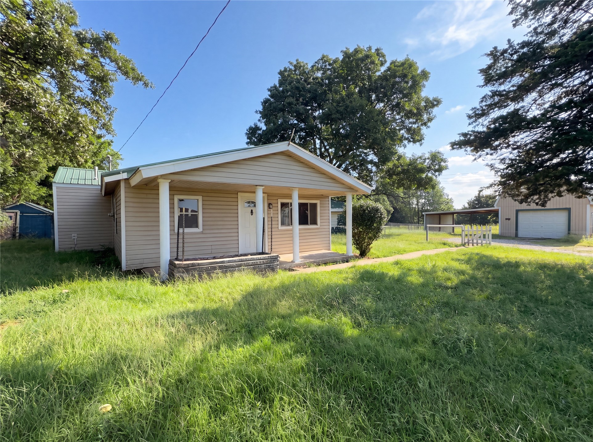 20509 E Reno Avenue Property Photo 1