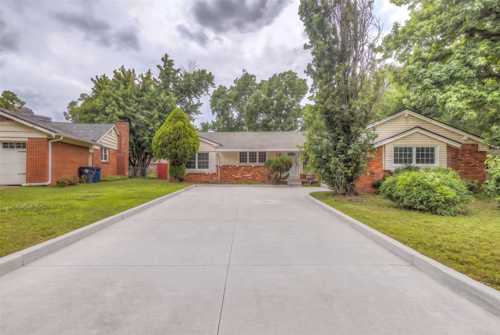 4416 E 58th Place Property Photo 1