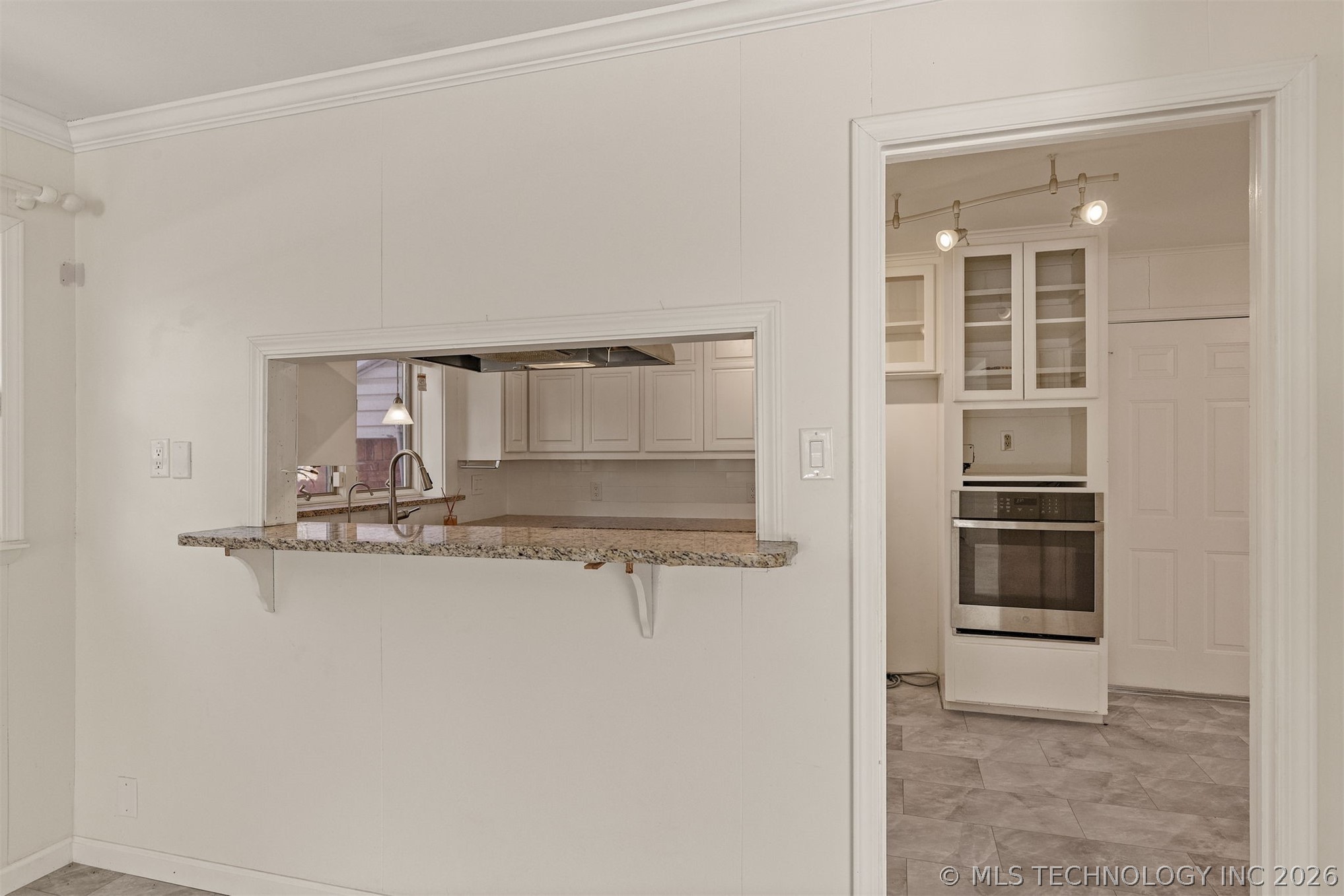 4416 E 58th Place Property Photo 13