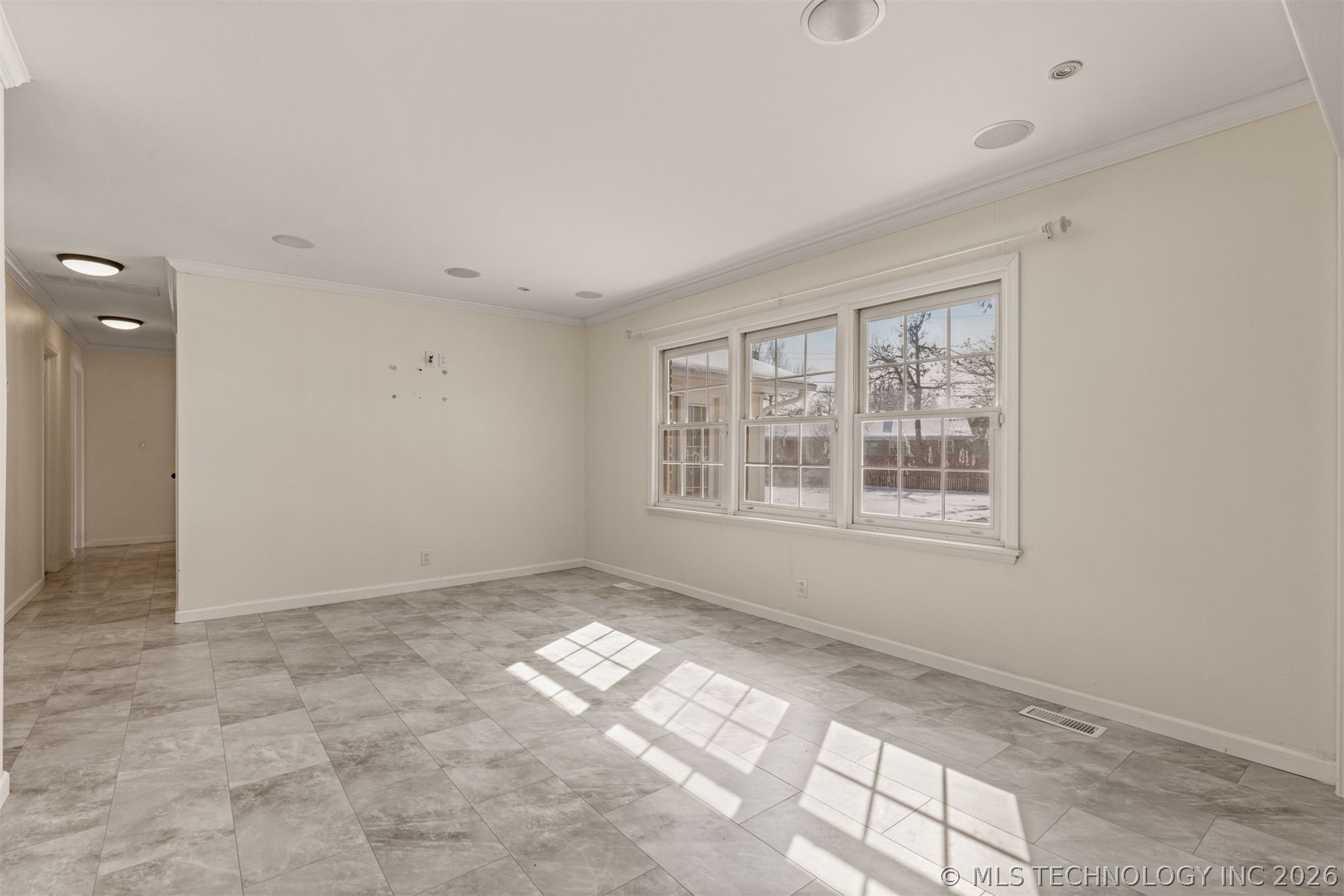 4416 E 58th Place Property Photo 18