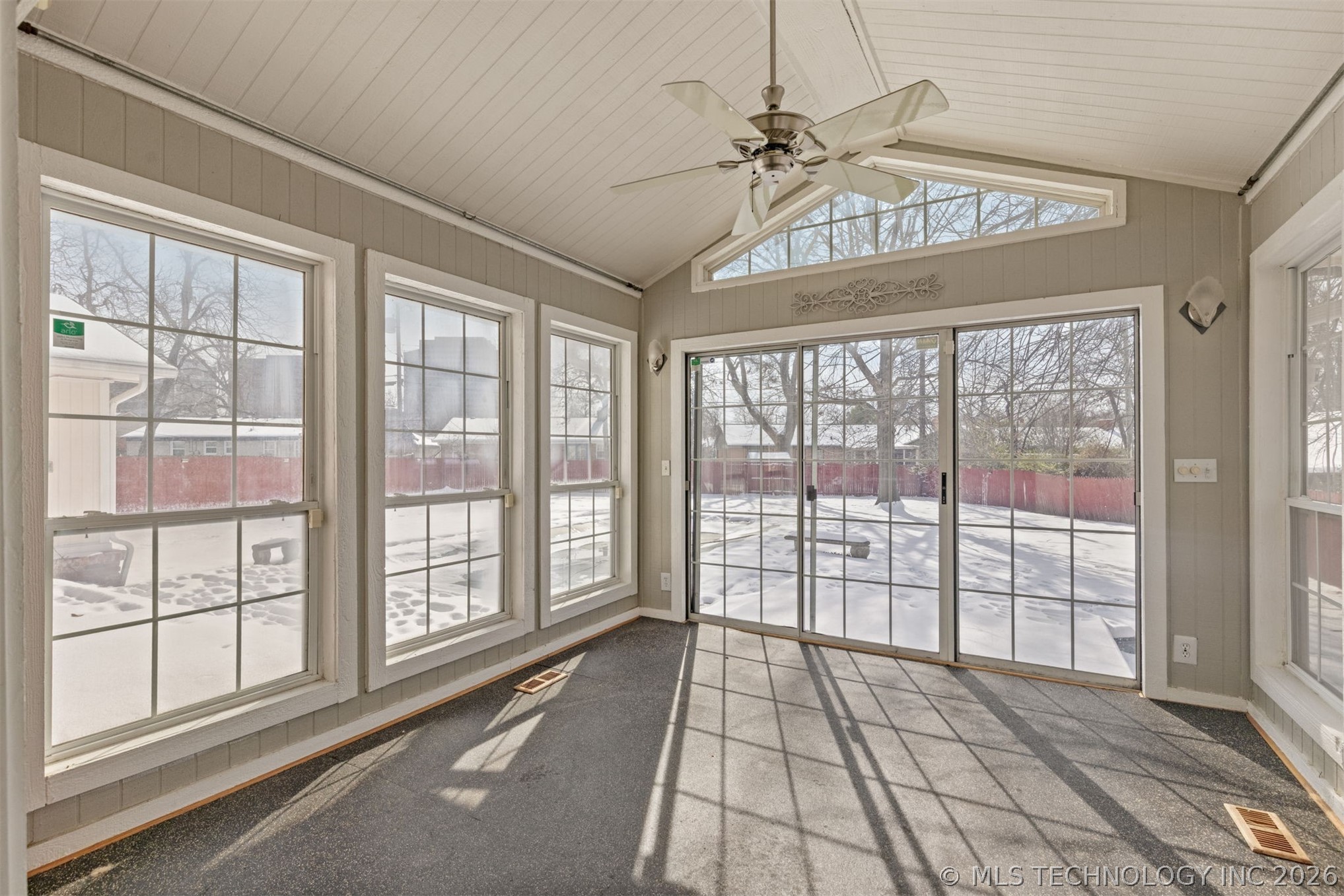 4416 E 58th Place Property Photo 27