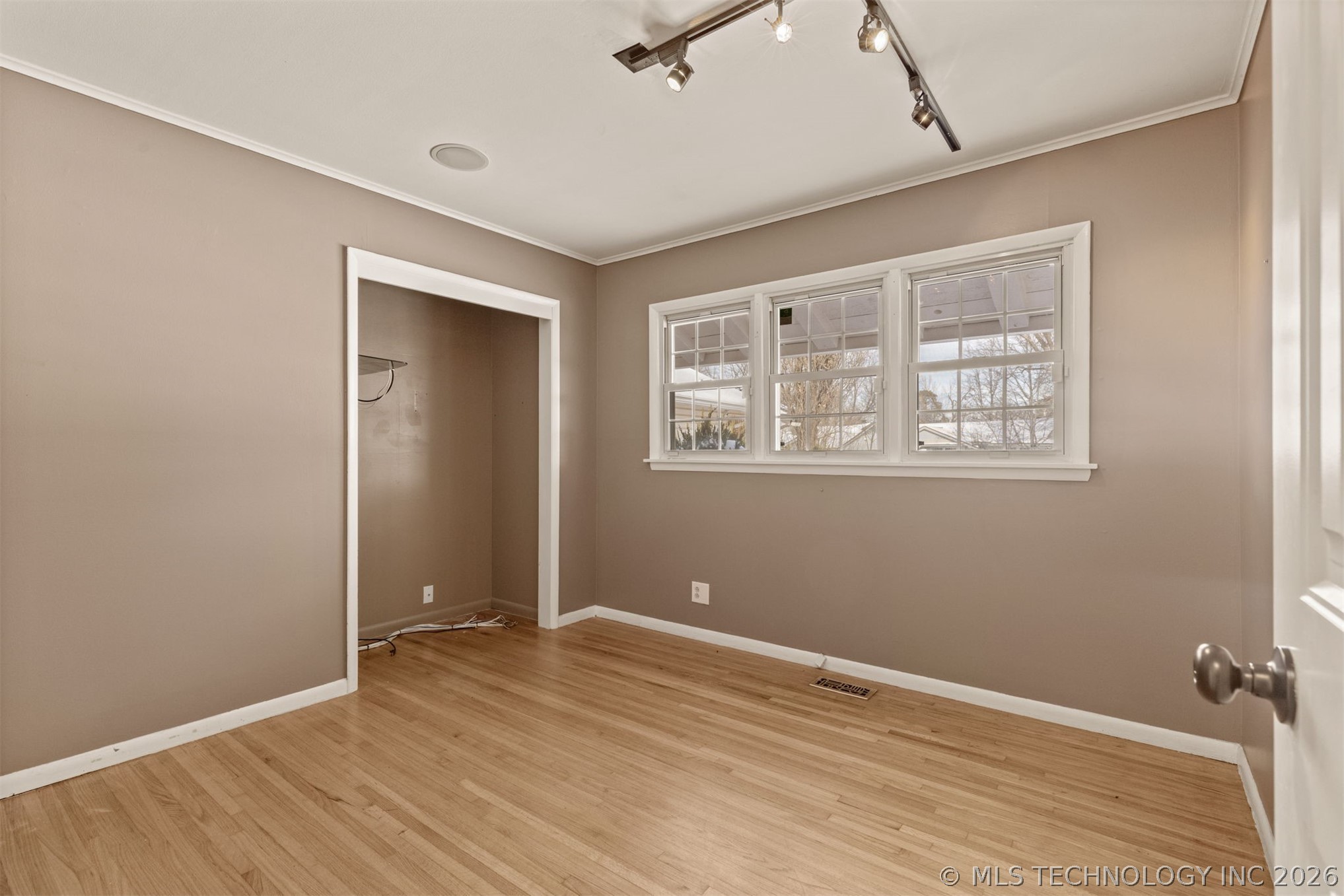 4416 E 58th Place Property Photo 38