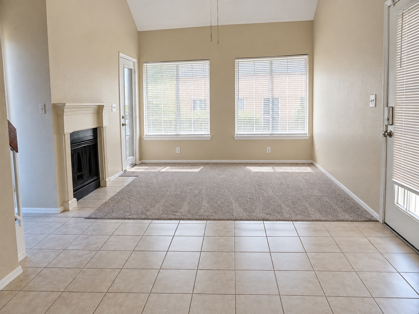 6639 S Victor Avenue Gf207 Property Photo 6