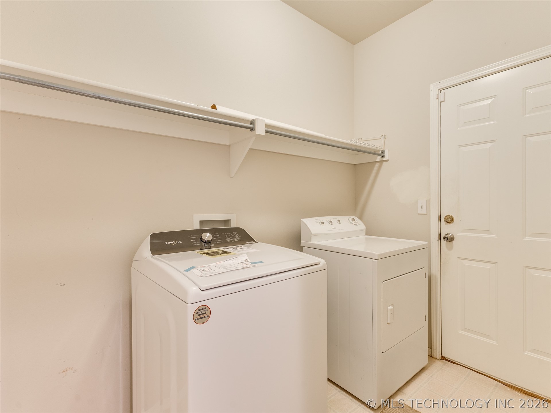 3006 N G Street Property Photo 19