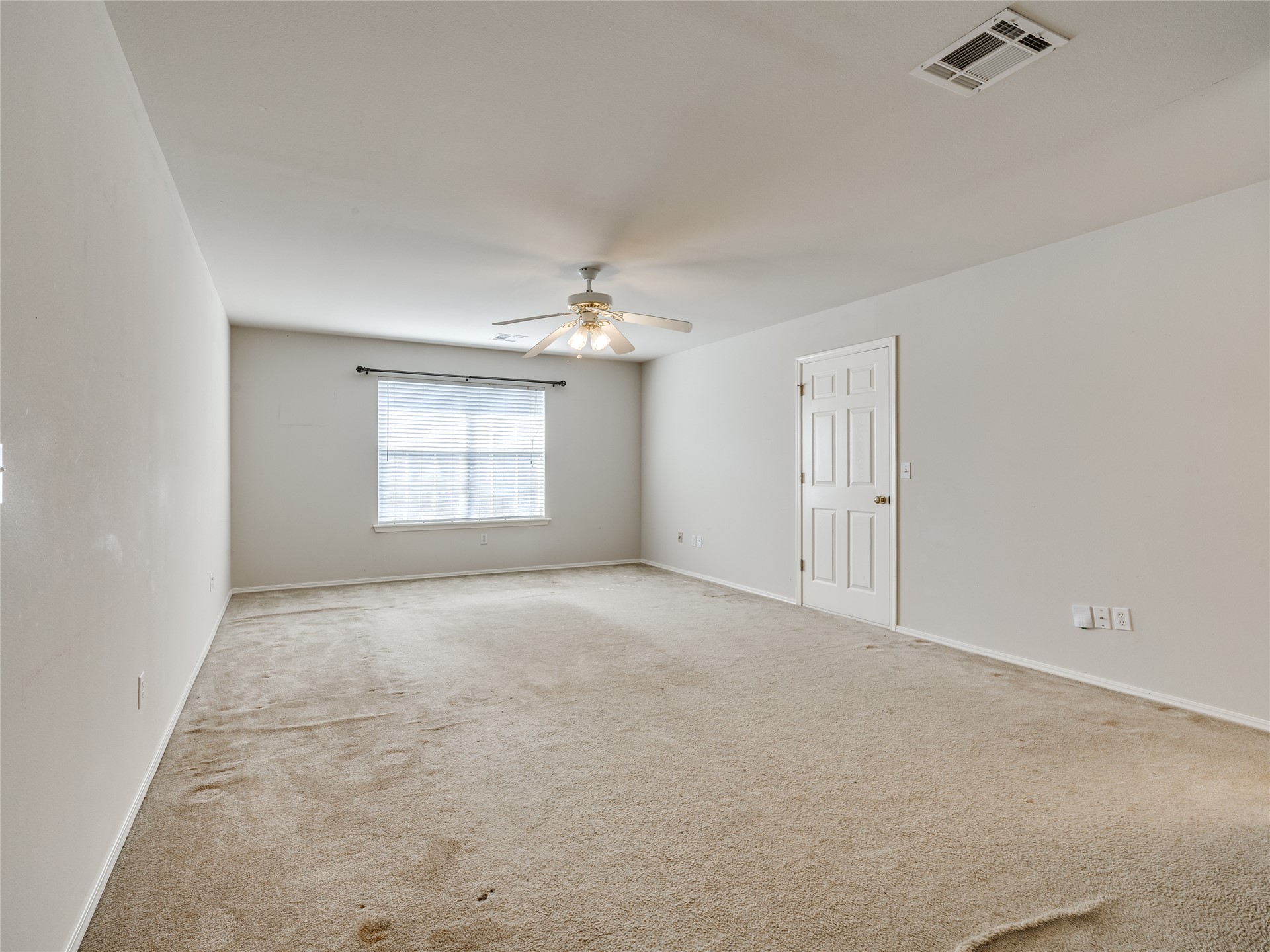3006 N G Street Property Photo 22