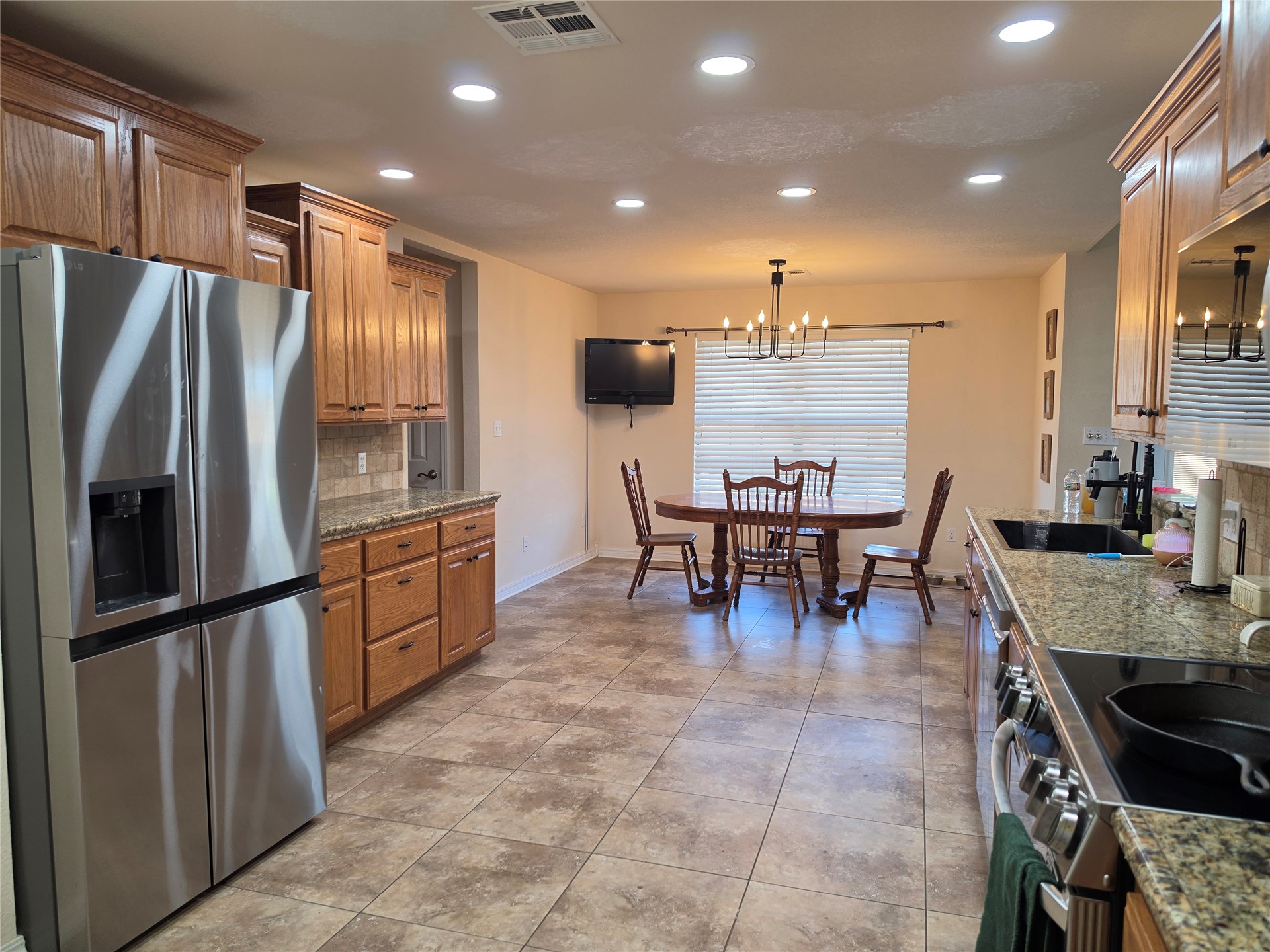 1222 Legacy Drive Property Photo 10