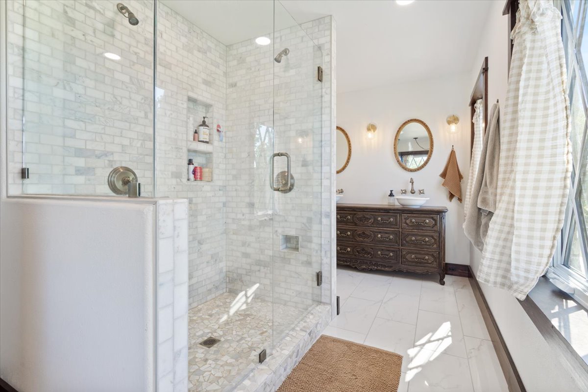 14282 E 530 Road Property Photo 14