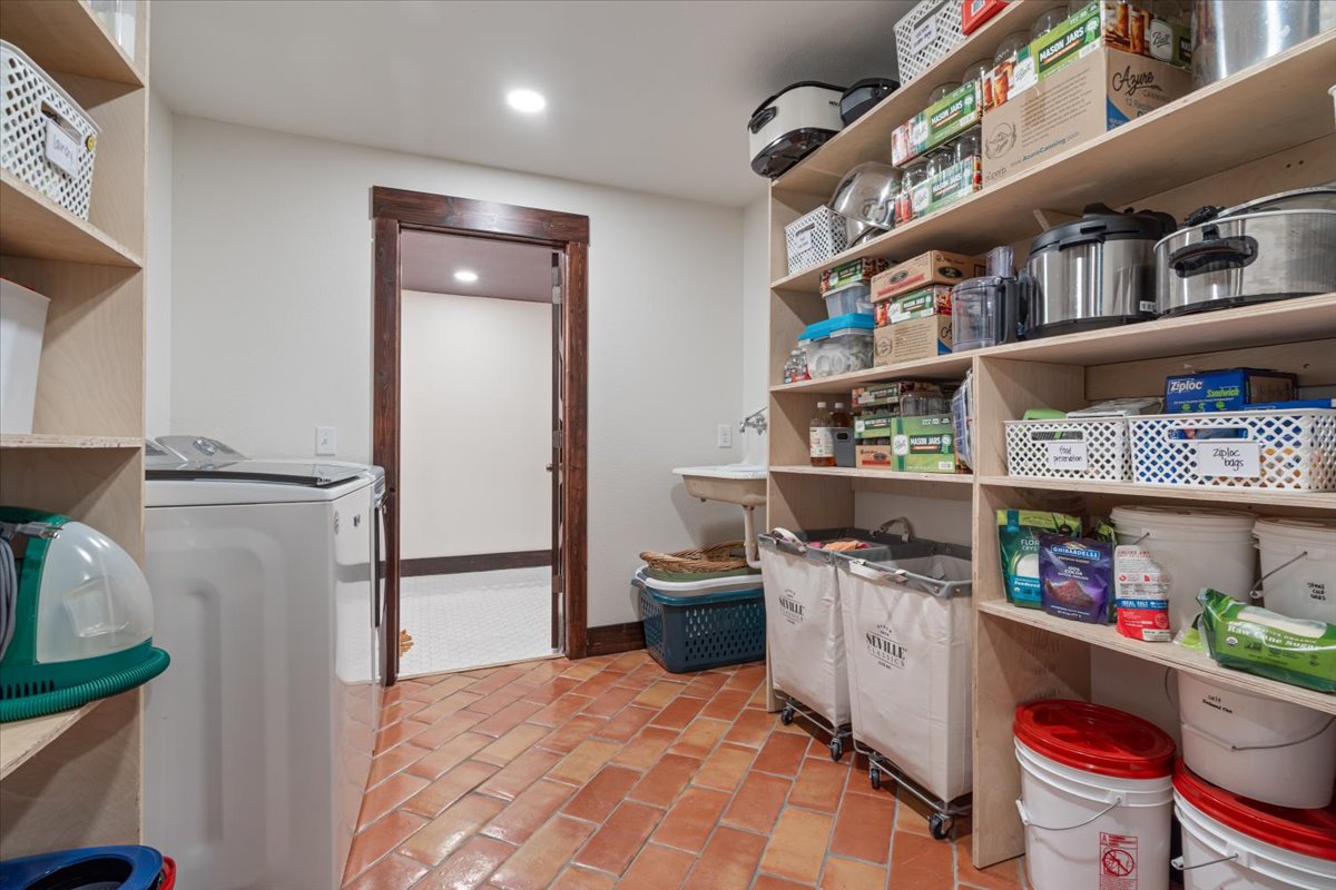 14282 E 530 Road Property Photo 20