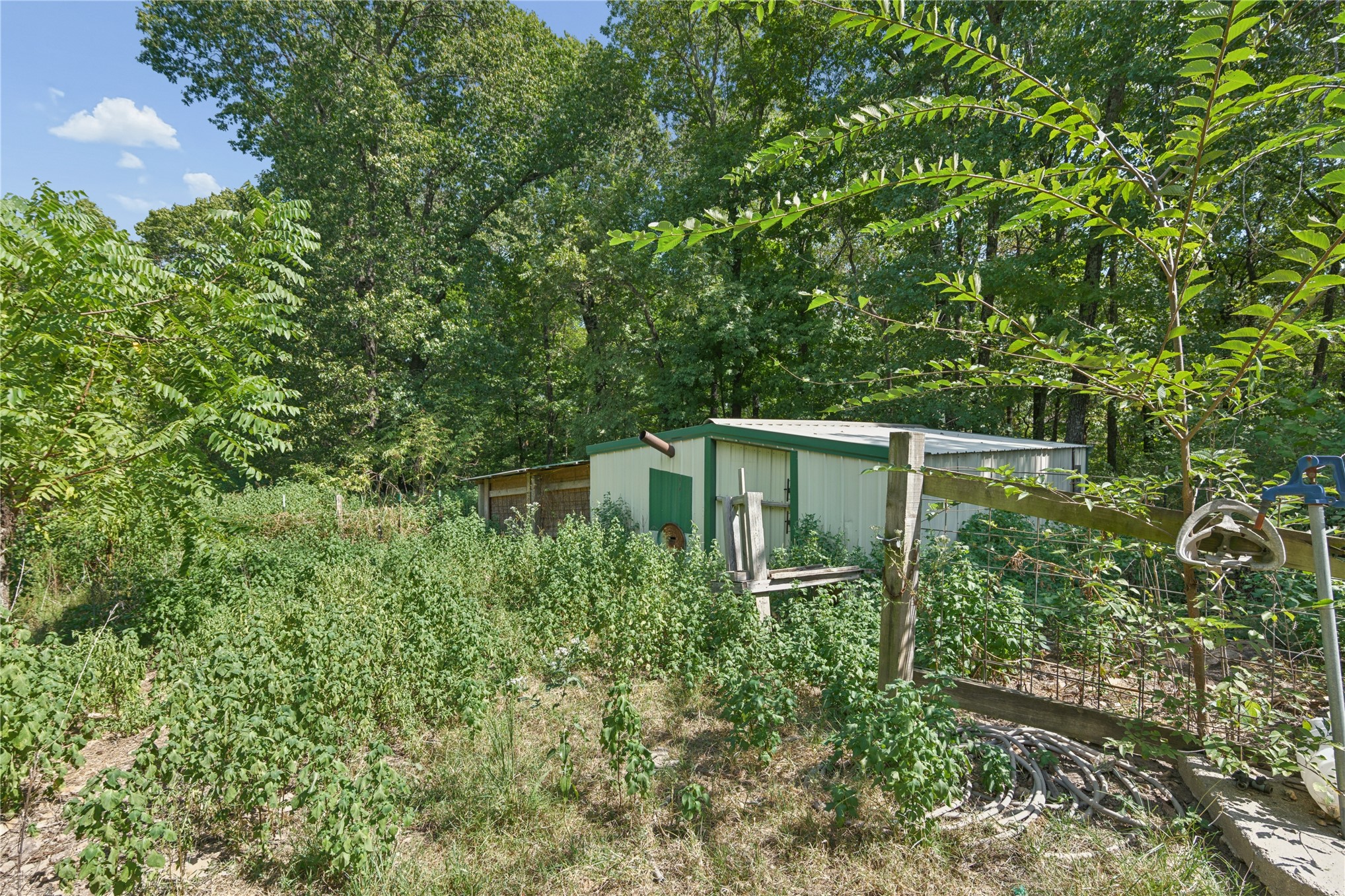 7742 S 447 Property Photo 5